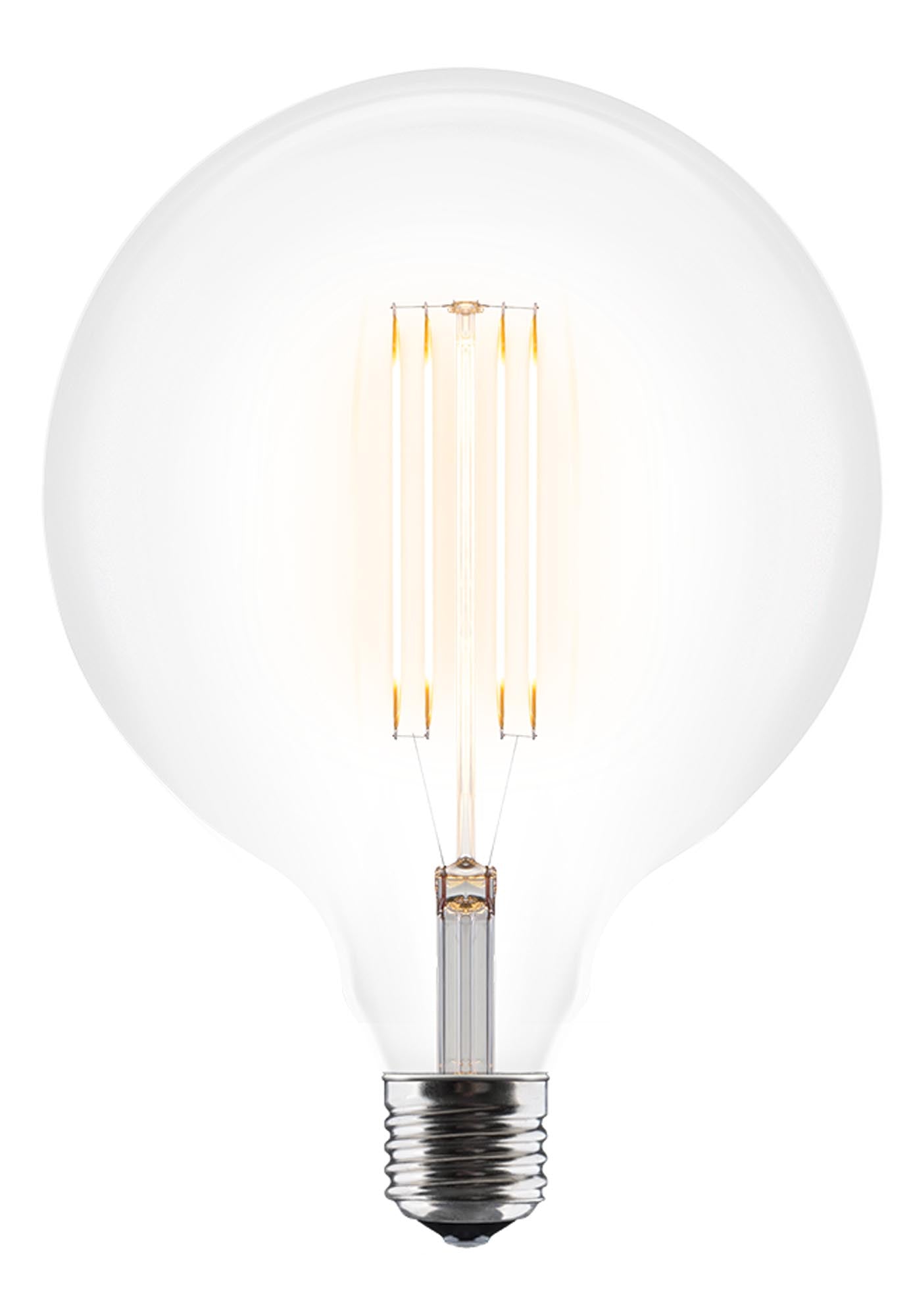 Idea E27 von Umage: Stilvolle LED-Lampe mit warmem Licht.