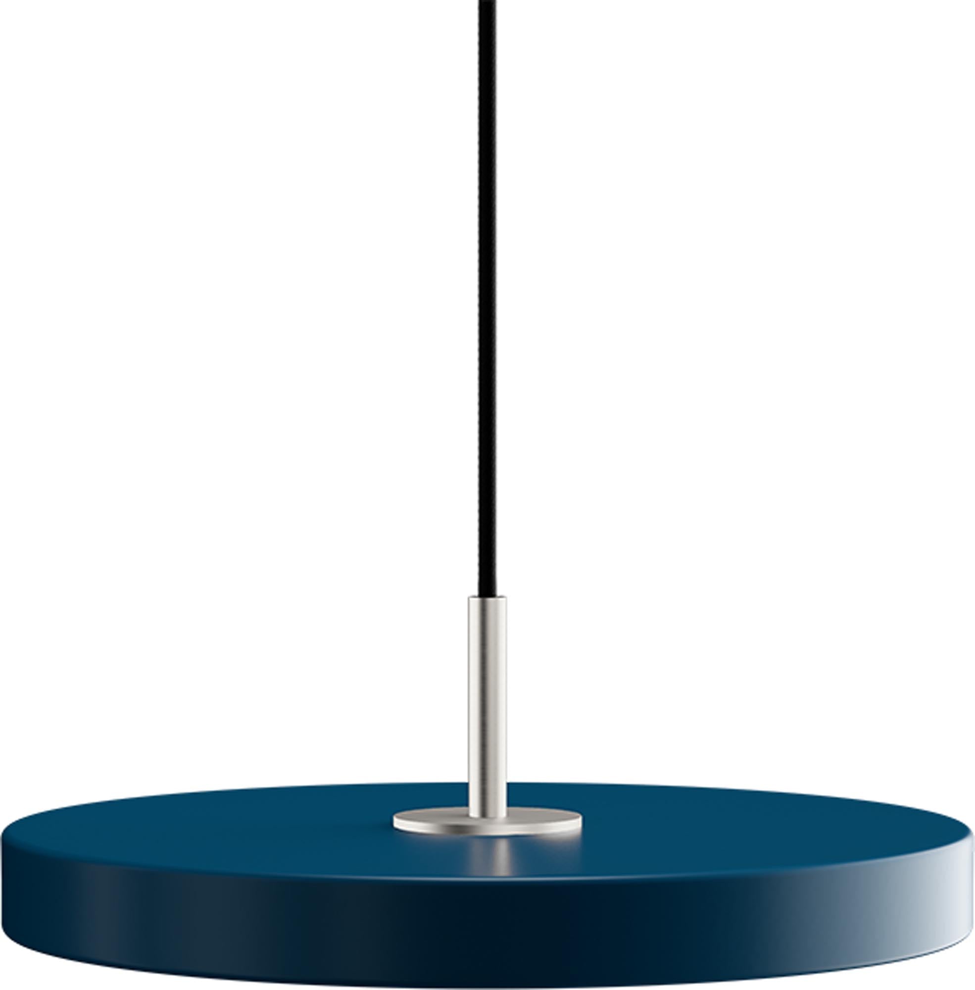 Die Asteria Mini Pendelleuchte von Umage vereint minimalistisches Design mit dimmbarer LED-Technologie und ist in vielen Farben erhältlich.