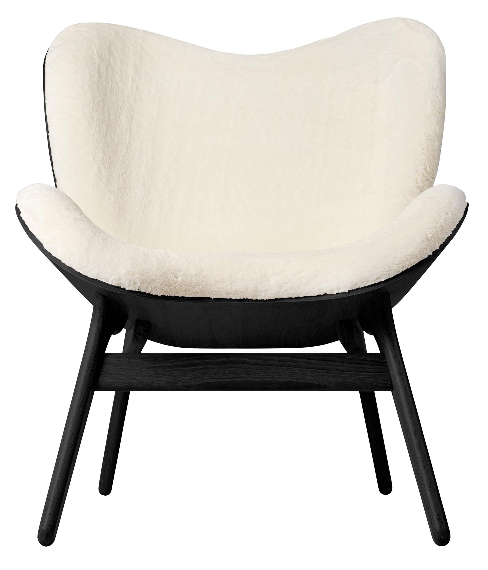 Entspannen Sie stilvoll im A Conversation Piece low Sessel von Umage. Ideal für Wohnzimmer, Schlafzimmer und Kinderzimmer, nachhaltig und individuell gestaltbar.