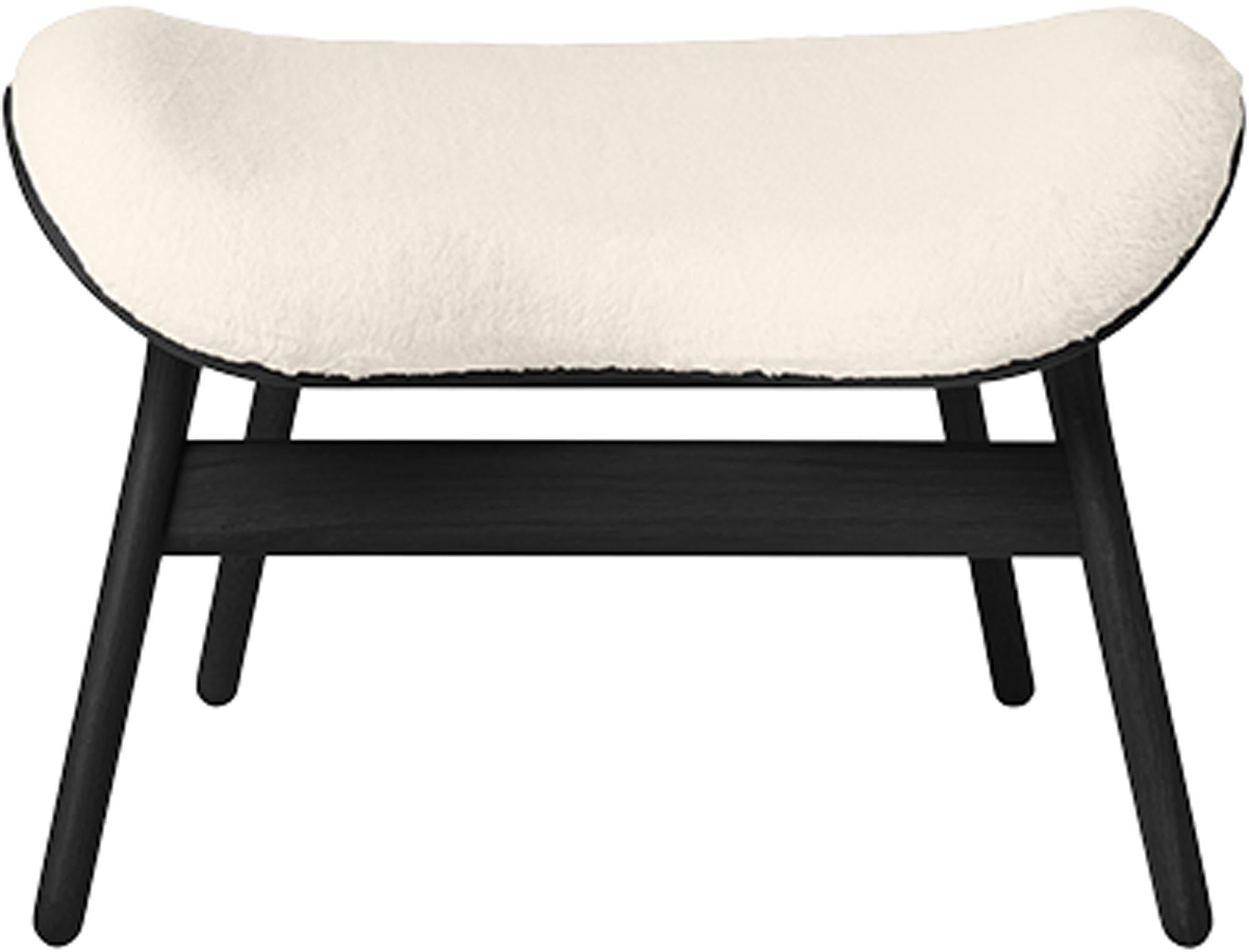 Eleganter Ottoman von Umage, perfekt für stilvolle Entspannungsmomente.