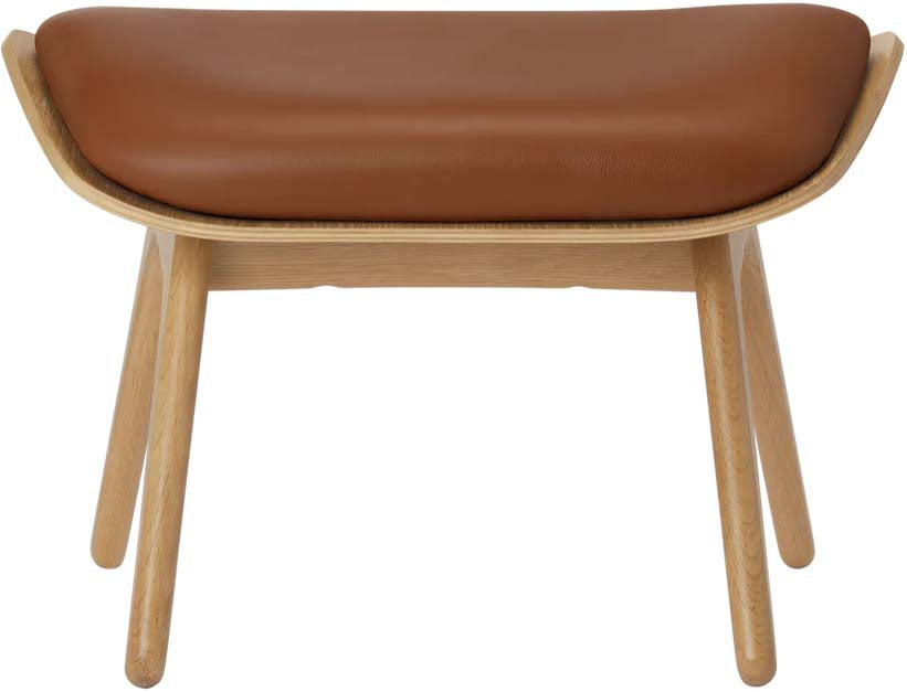 Stylischer Reader Ottoman von Umage: Ideal für gemütliche Lesestunden und stilvolle Wohnräume.