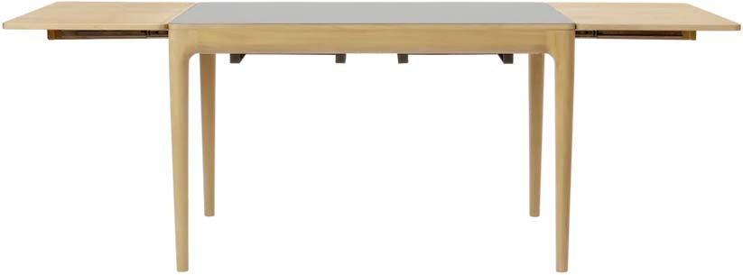 Heart'n'Soul Esstisch von Umage: Eleganter Tisch aus Eiche mit pflegeleichter Fenix-Oberfläche. Ideal für gesellige Anlässe und stilvolle Essbereiche.