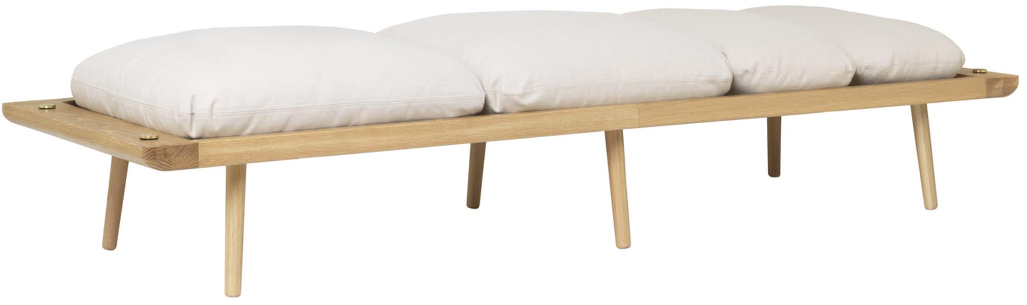 Entspannen Sie stilvoll mit dem Lounge Around Daybed von Umage – skandinavische Eleganz trifft auf ultimativen Komfort.