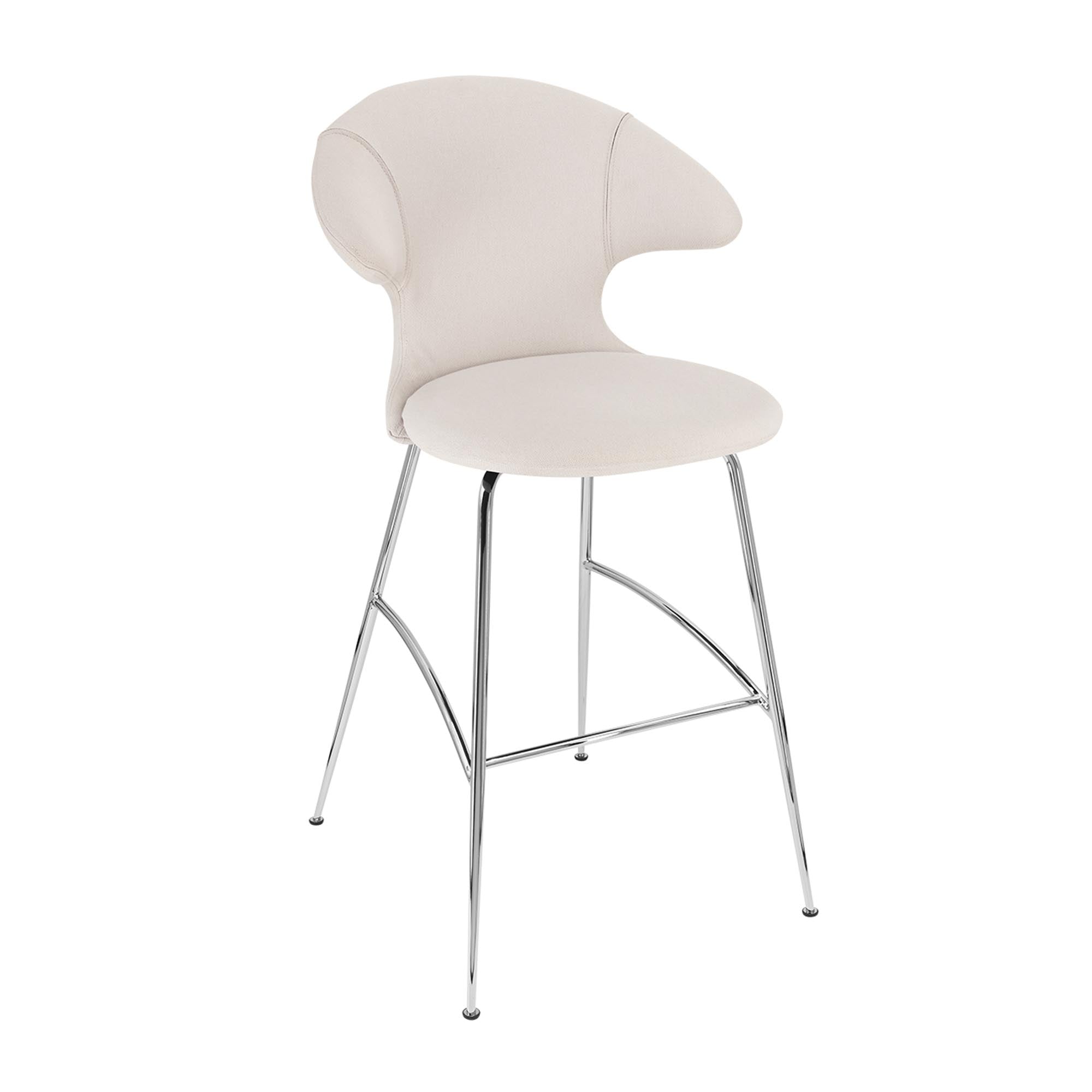 Eleganter Umage Barstuhl: Zeitloses Design für stilvolle Räume.