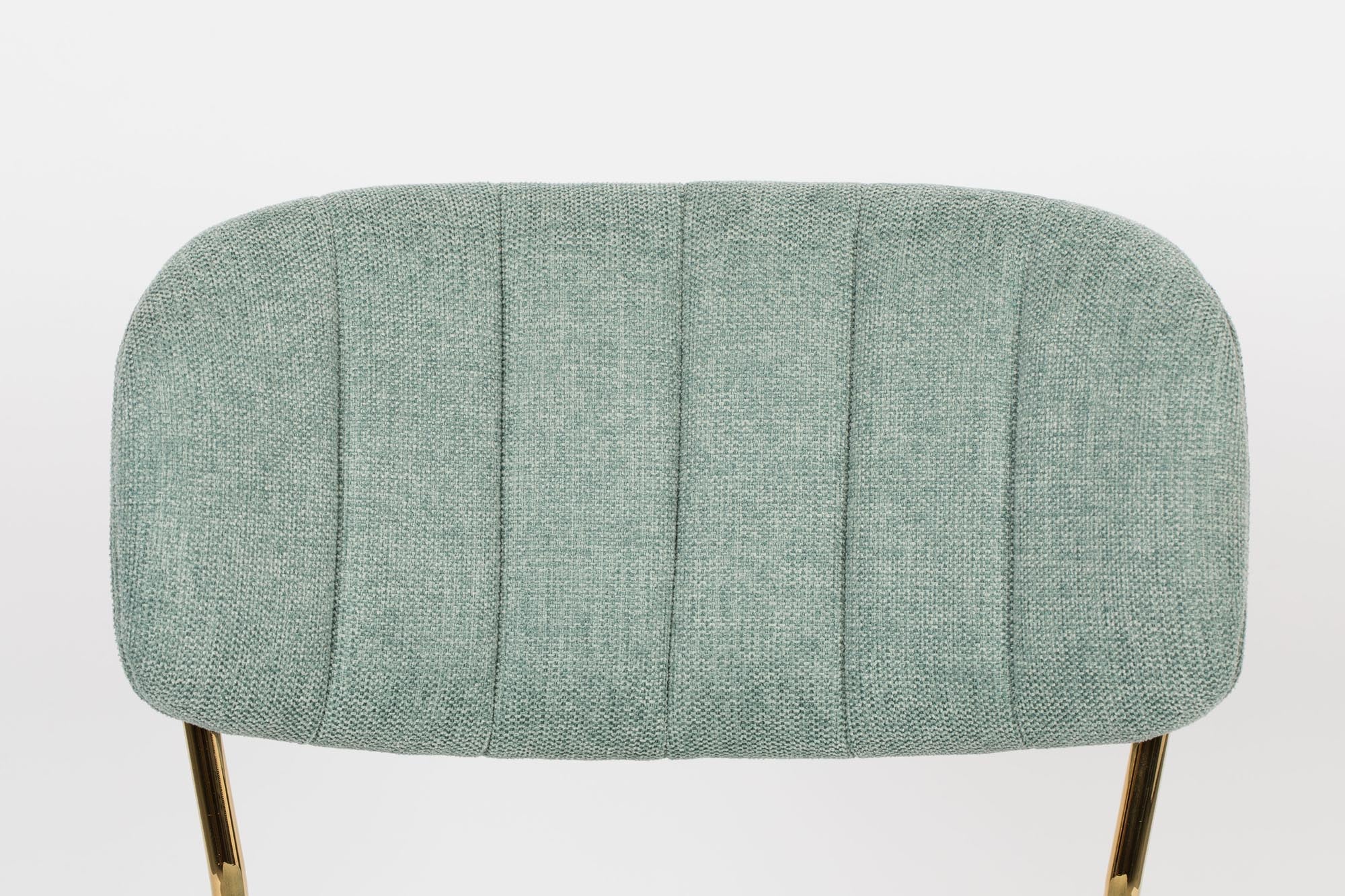 Entdecken Sie den gepolsterten Stuhl Jolien V1 von White Label Living: Stilvolle Eleganz, hervorragende Bequemlichkeit und vielseitige Einsatzmöglichkeiten.