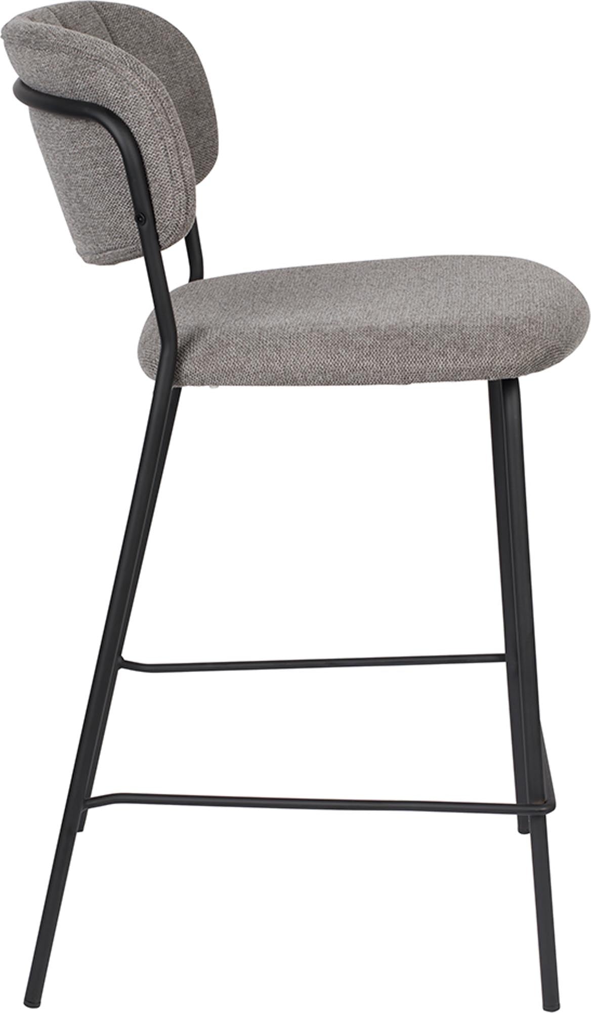 Der Barstuhl Jolien von White Label Living vereint modernes Design mit hochwertiger Polsterung – ideal für stilvolle Wohnräume.