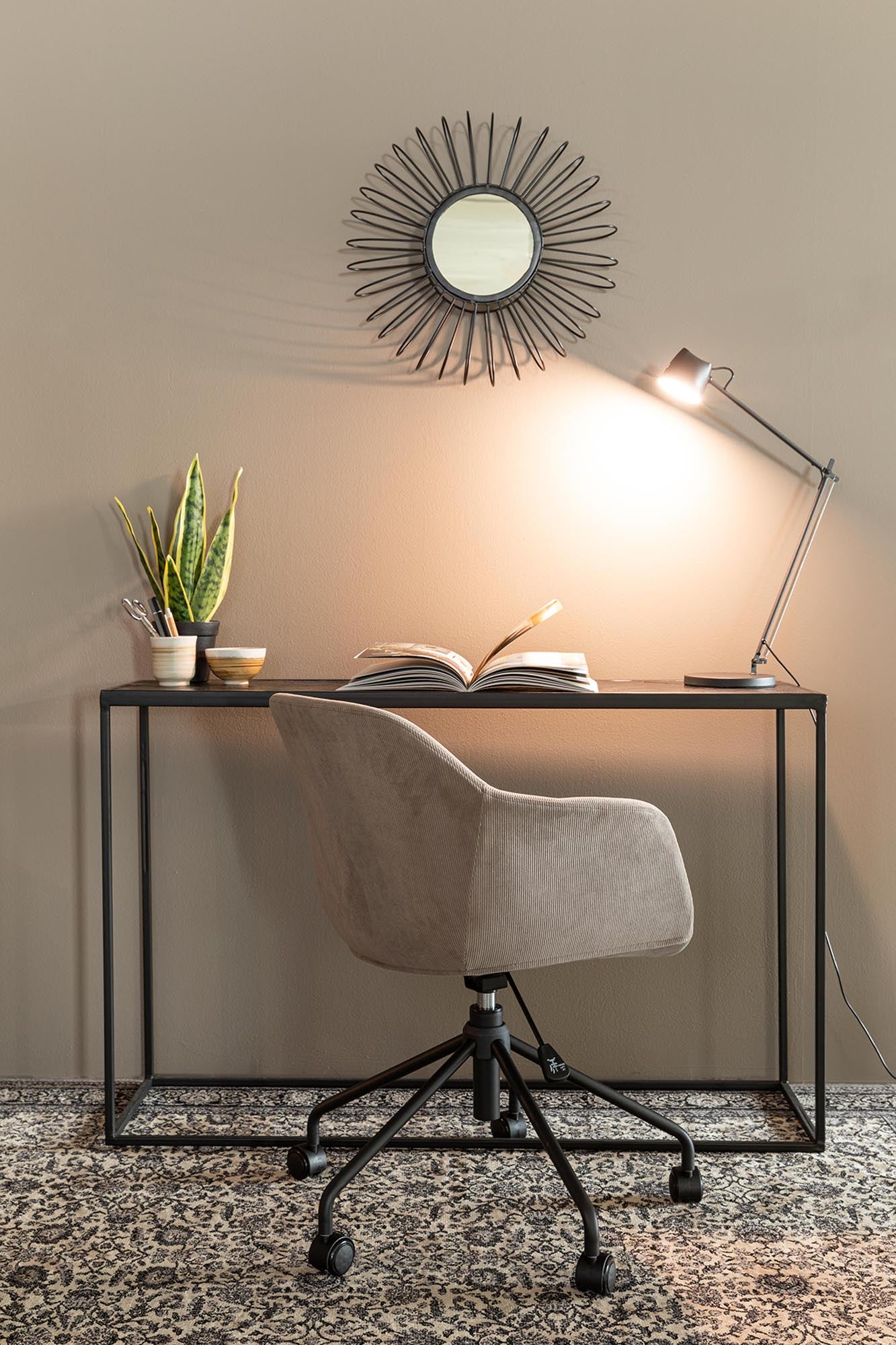 Ergonomischer Bürostuhl JUNZO RIB von White Label Living, stilvolles Design, hoher Komfort, ideal für modernes Arbeiten.