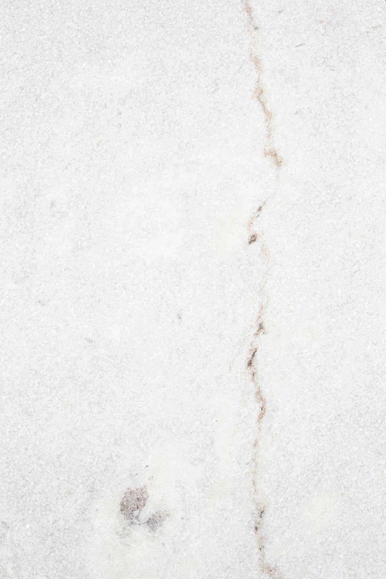 Eleganter Beistelltisch TIMPA MARBLE: Vielseitige Marmorvarianten, flexible Grössen, ideal für jeden Raum.