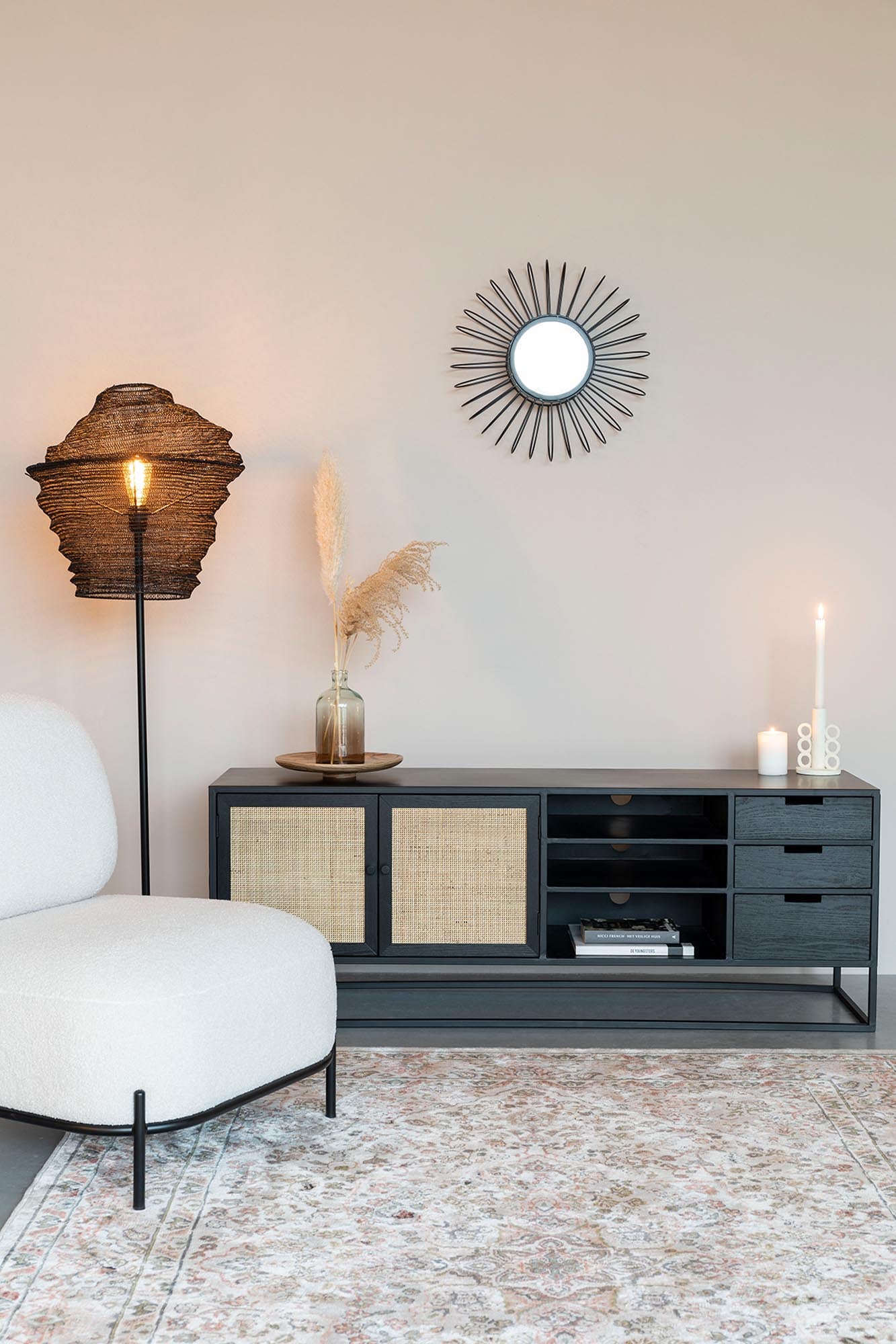 Sideboard GUUJI: Funktionale Eleganz von White Label Living.