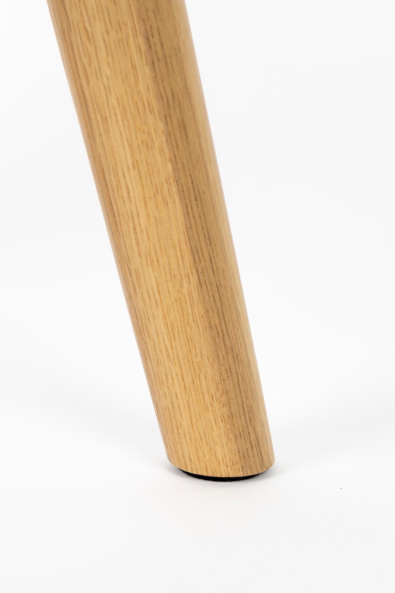 Der Hocker VANDER von White Label Living: modernes Design, robustes Holz, gepolsterter Sitz, vielseitig als Sitz oder Tisch nutzbar.