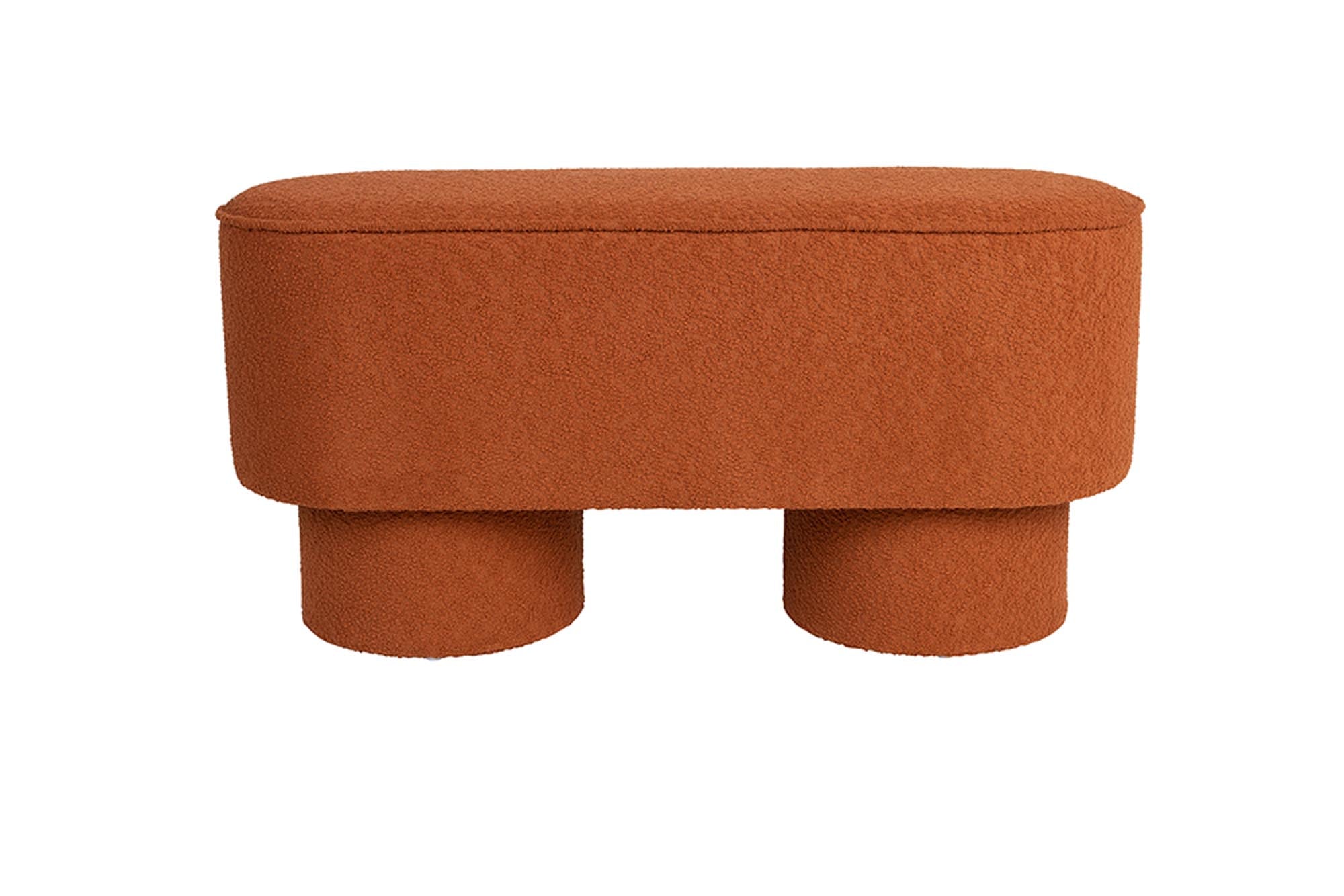 Stilvolle Bank Marcos aus Kiefernholz für zeitloses Wohnambiente.