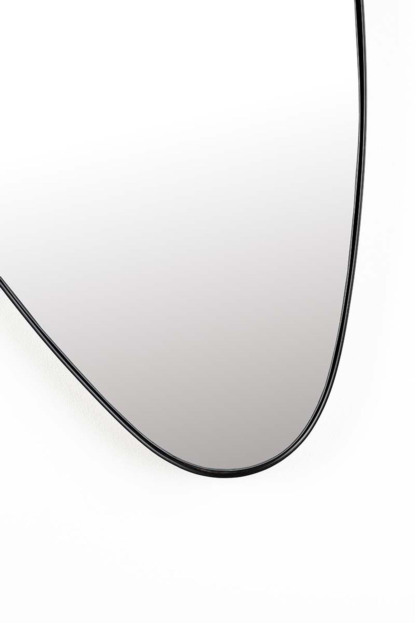 Spiegel Juna: Eleganz und Funktionalität von White Label Living.