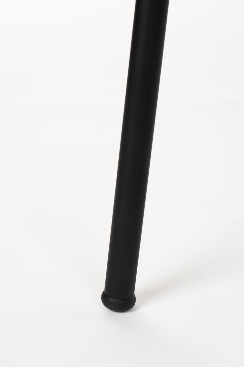 Roos Stuhl in Warm Beige: Eleganter Komfort für Ihr Esszimmer, ideal kombinierbar und pflegeleicht.