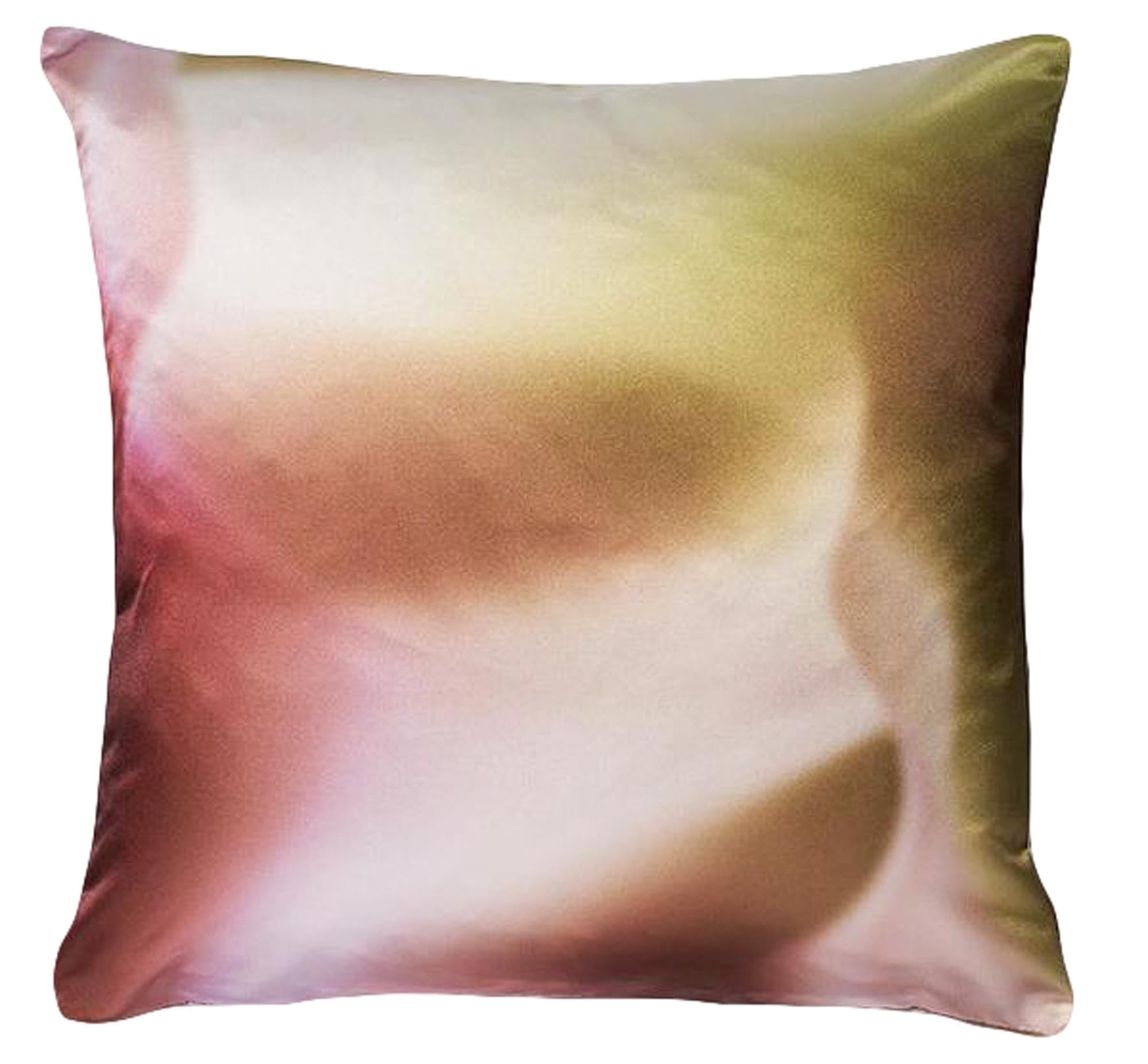 Opal Kissenbezug von ZigZagZurich: Stilvolle Kunst für Ihr Zuhause.