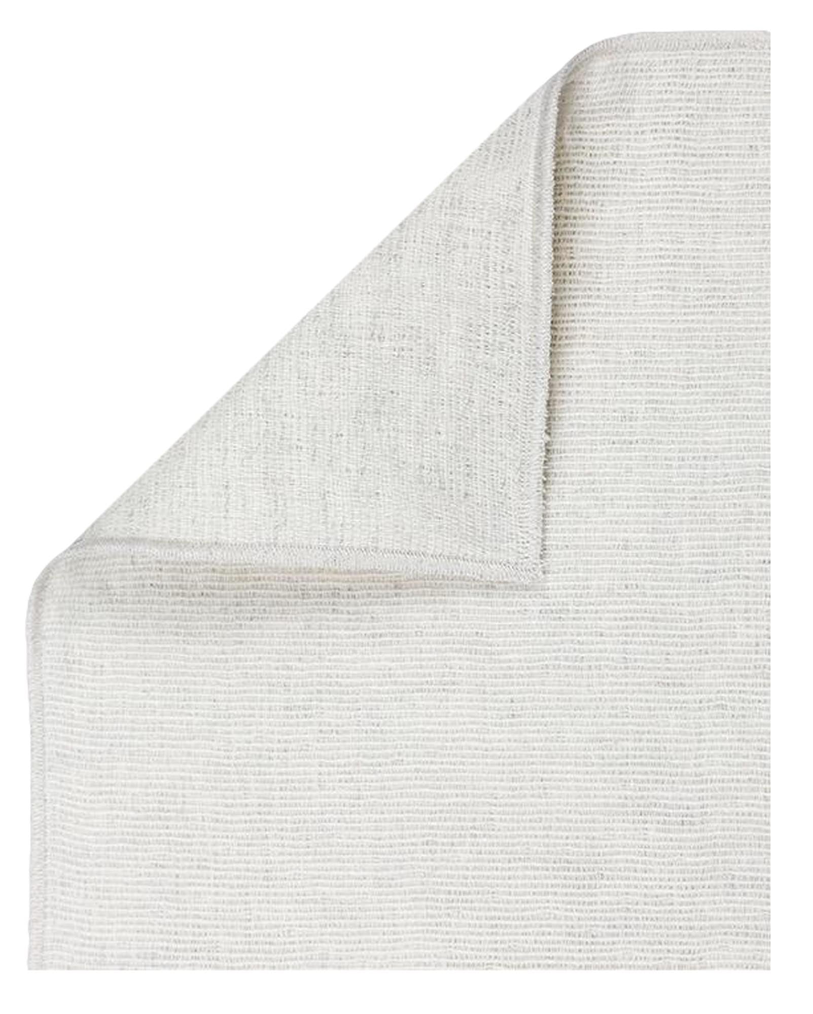 Bettüberwurf Mona: Kunstvolle Eleganz von ZigZagZurich erleben.