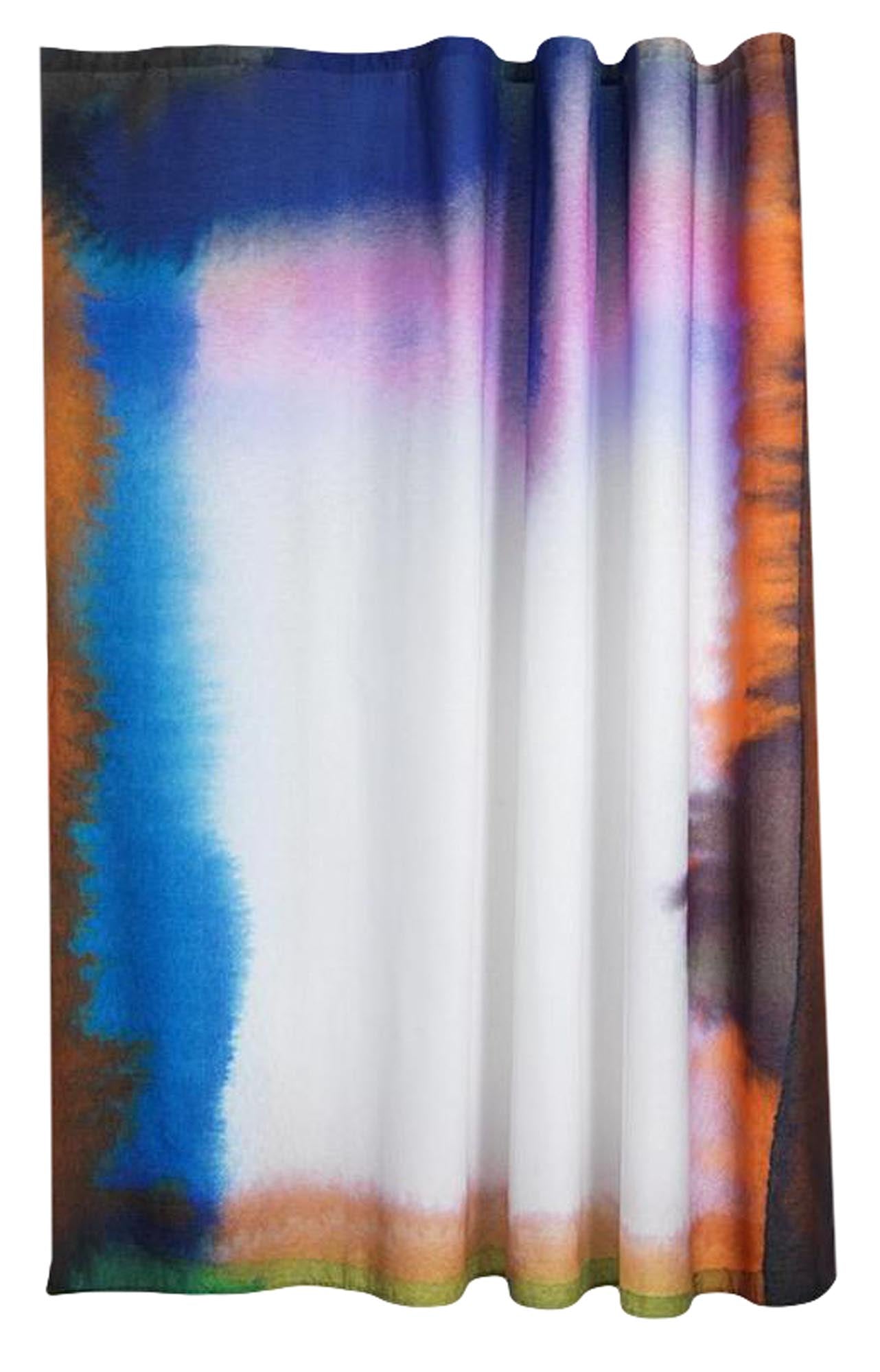 Entdecken Sie den Duschvorhang Heep von ZigZagZurich: Kunstwerk mit Aquarellzeichnung, aus hochwertiger Baumwolle, pflegeleicht und schimmelresistent.