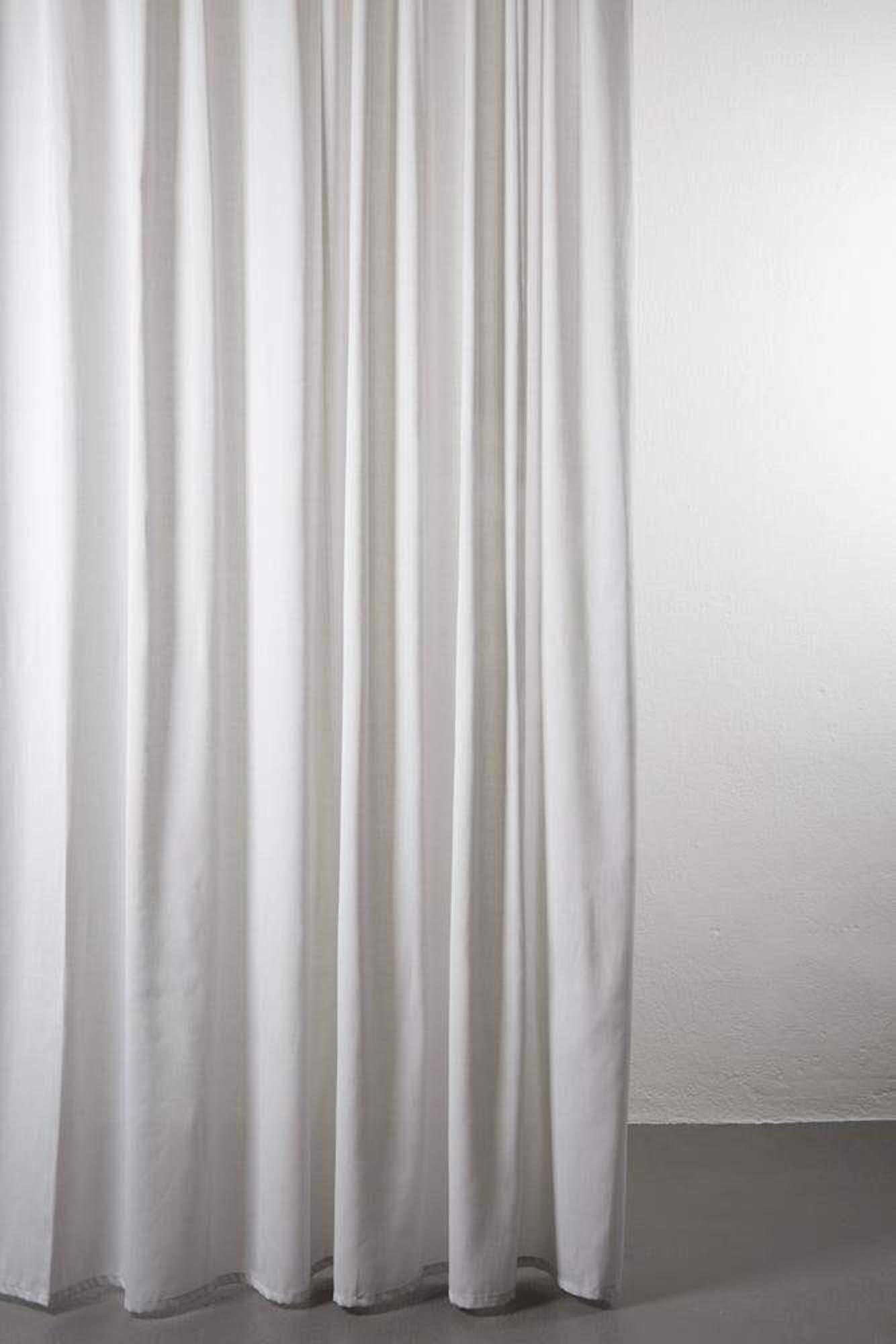 ZigZagZurich Outdoor Vorhang: Modernes Design für Ihren Aussenbereich.