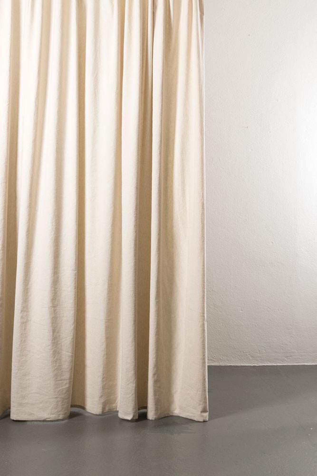 Hochwertiger Belize-Vorhang aus Baumwolle von ZigZagZurich.