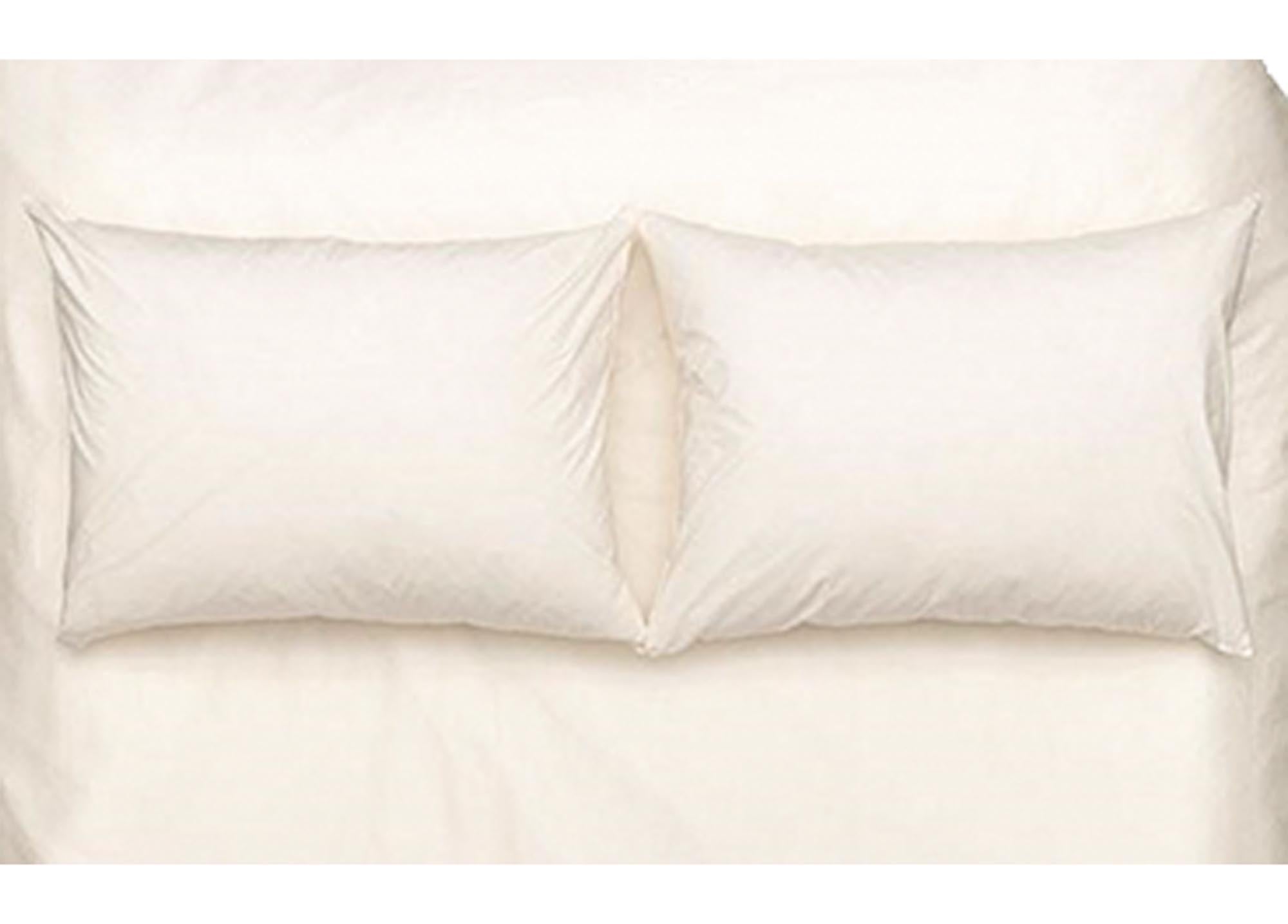 Hochwertiger Kissenbezug aus ägyptischer Baumwolle von ZigZagZurich. Atmungsaktiv, pflegeleicht und stilvoll für Ihr Schlafzimmer.