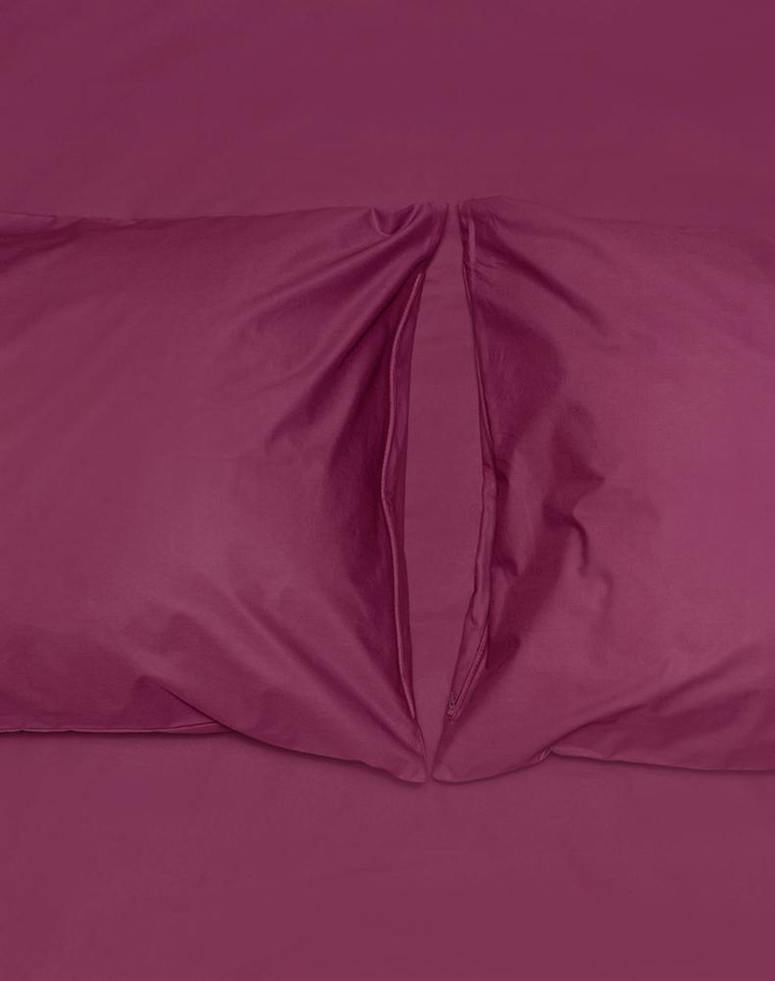 Erleben Sie das Fixleintuch Perkal von ZigZagZurich: Luxuriöse ägyptische Baumwolle vereint Komfort und elegantes Design für Ihr Schlafzimmer.