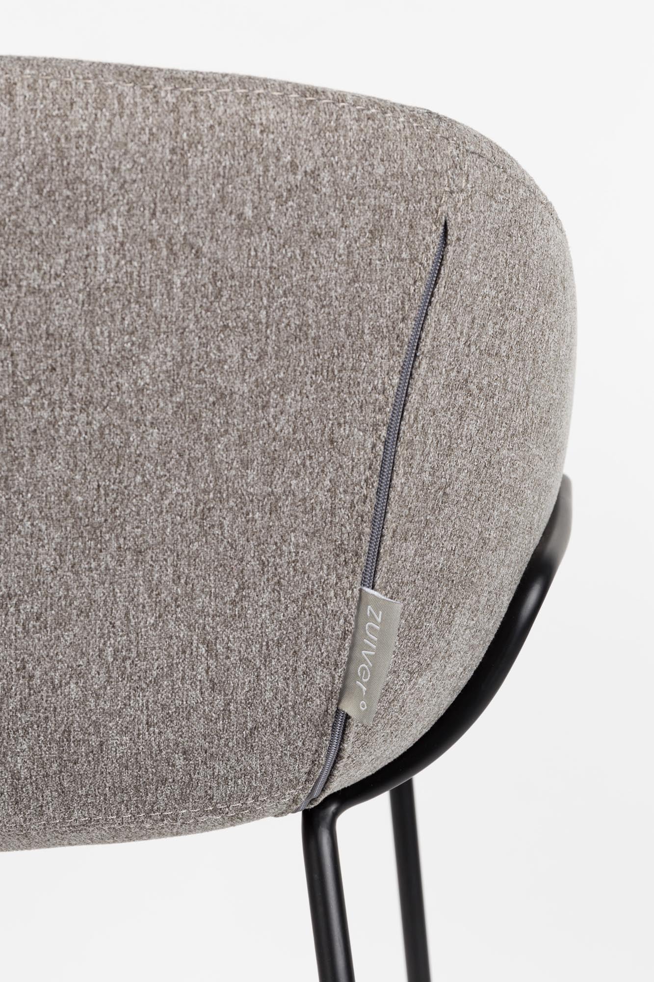 Entdecken Sie den stilvollen Barstuhl Feston von Zuiver: Hochwertiges PU-Leder, verstellbare Höhe und modernes Design für jeden Raum.