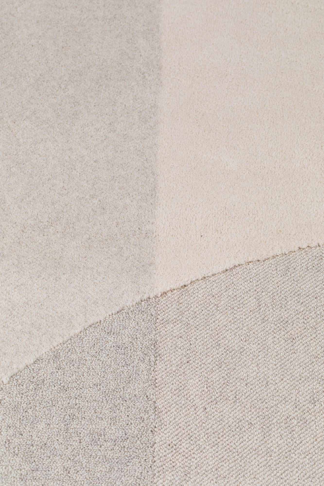 Zuiver Dream Teppich: Eleganz und Komfort für jeden Raum.