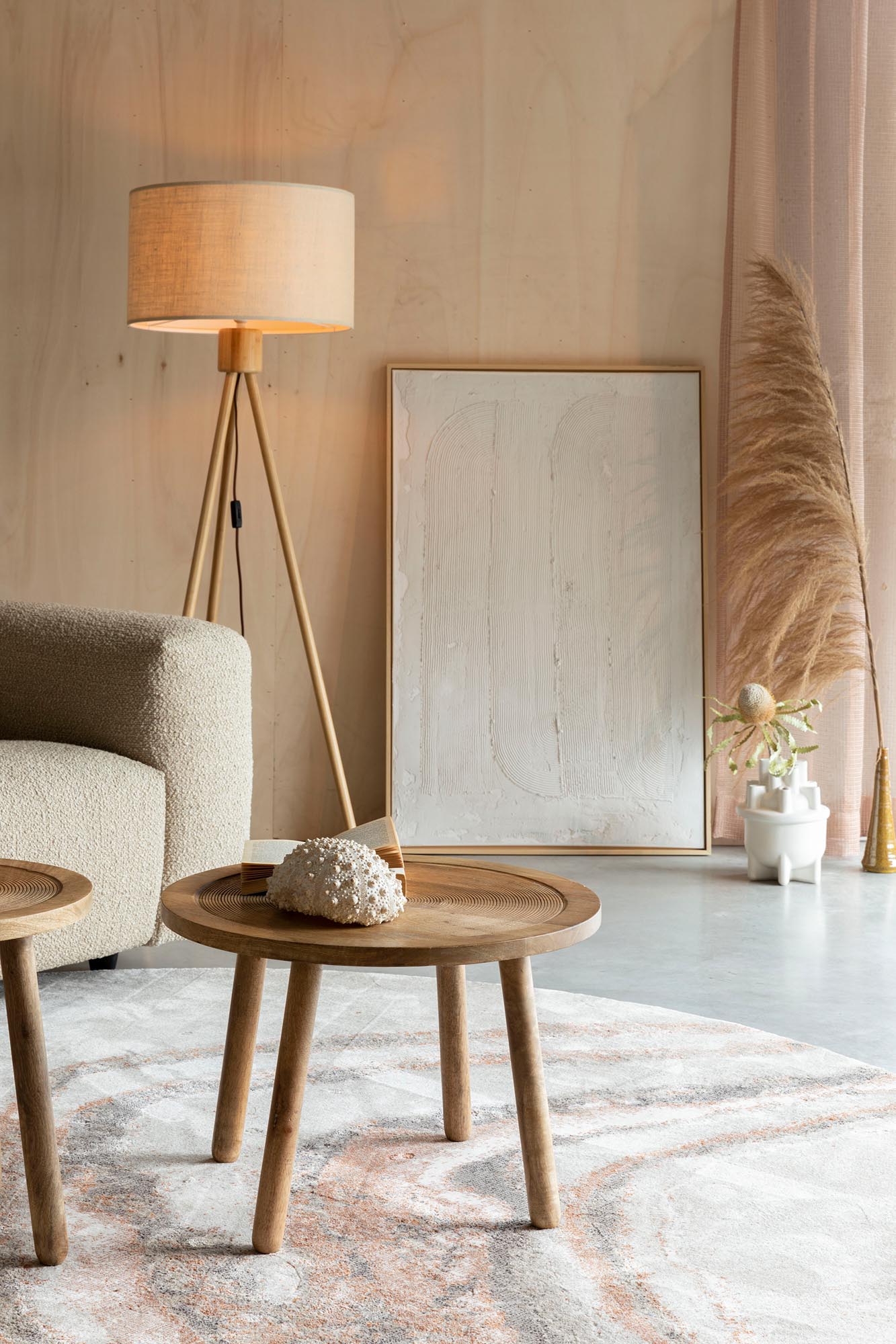 Entdecken Sie den stilvollen Teppich Solar von Zuiver – modern, strapazierfähig und in verschiedenen Farben erhältlich. Perfekt für Ihr Zuhause!