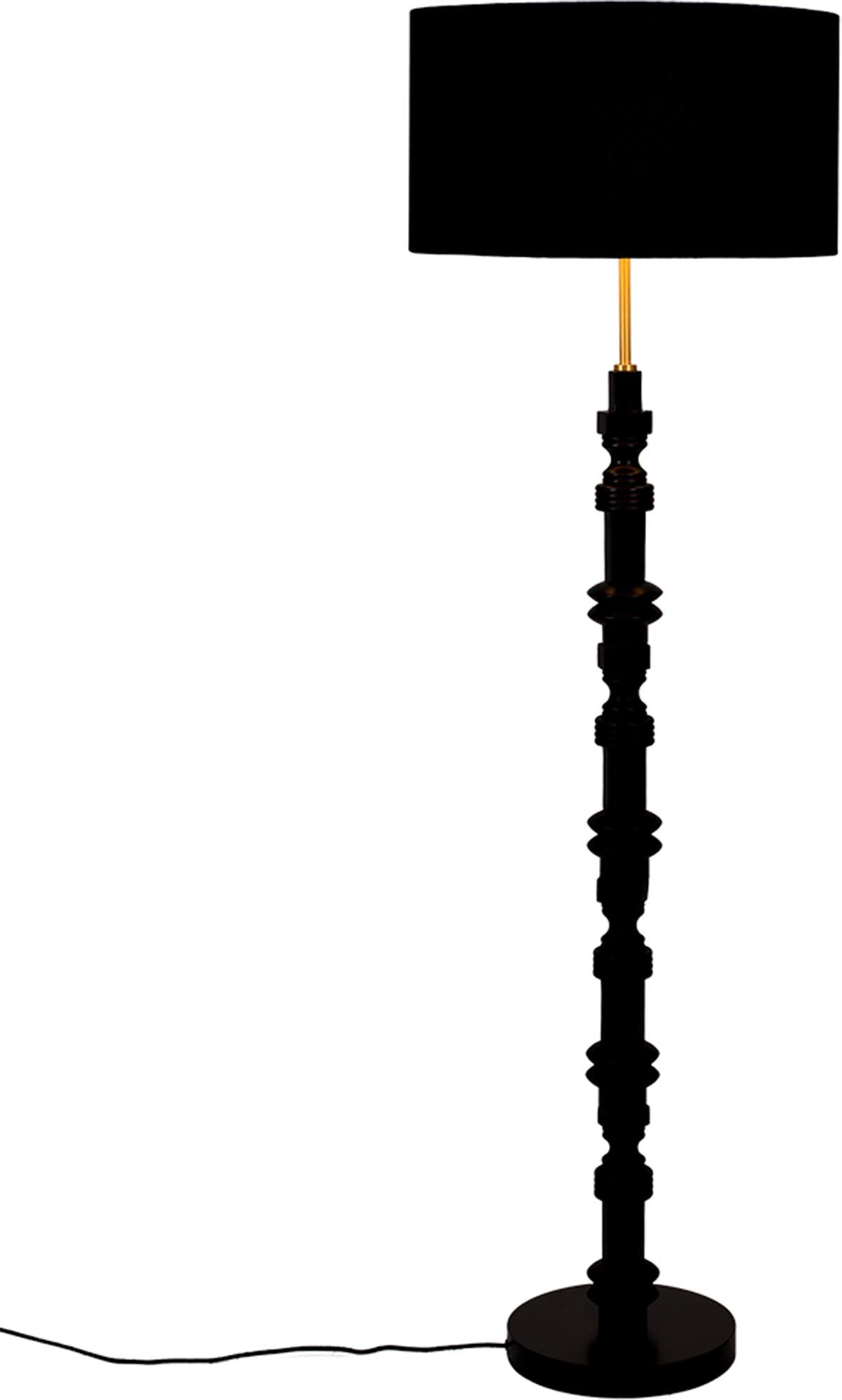 Die Stehleuchte Totem von Zuiver besticht durch ihr modernes Design und ihre vielseitige Funktionalität.