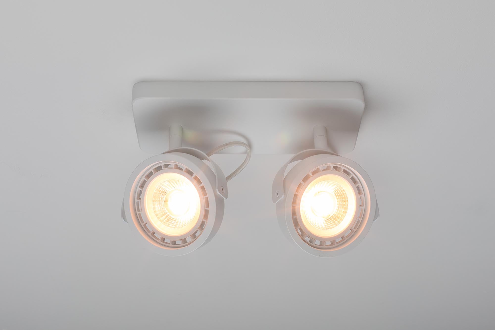 Zuiver Dice 2 DTW: Stilvolle, anpassbare Deckenbeleuchtung.