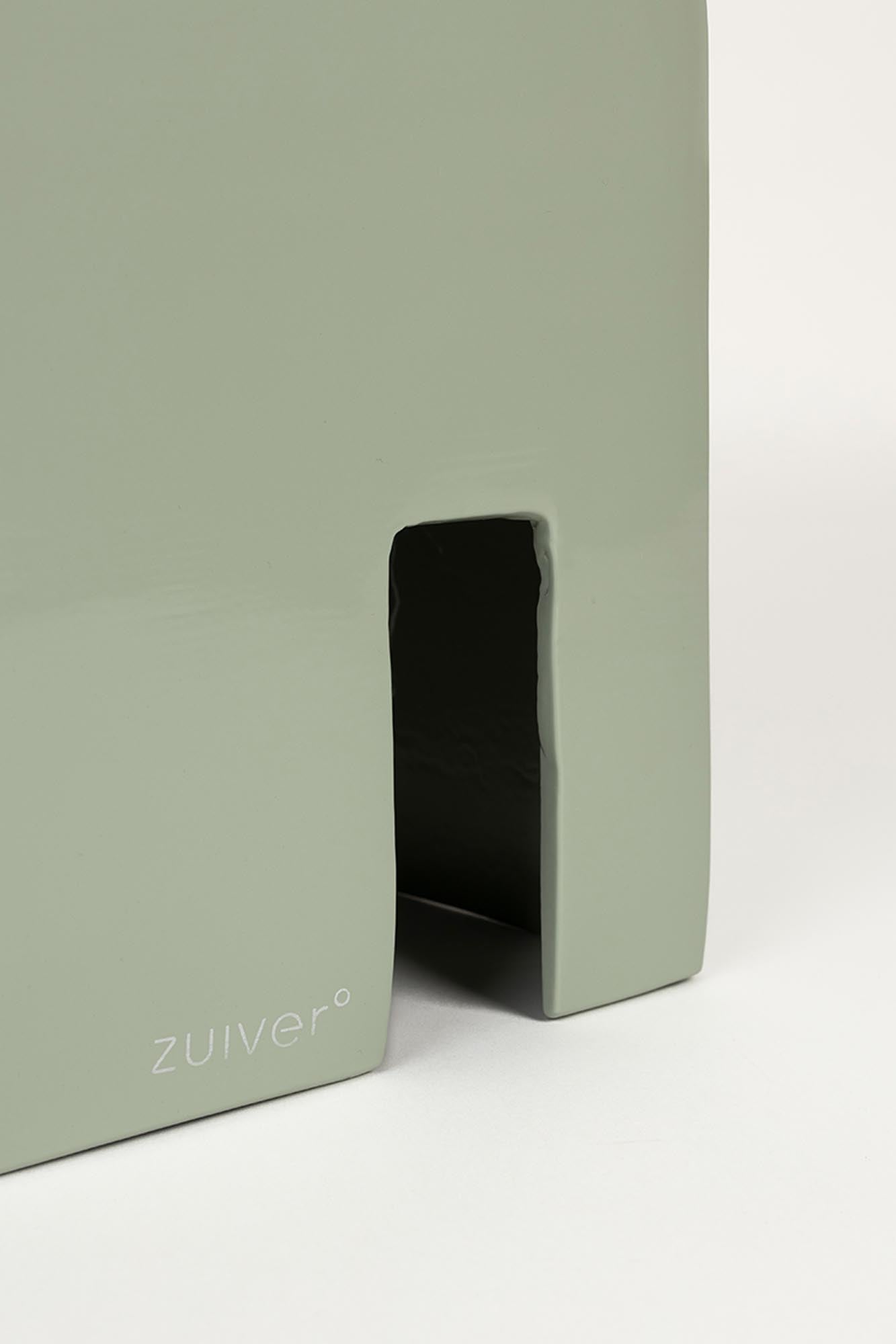 Zuiver Chubby: Eleganter Beistelltisch, ideal für moderne Wohnräume.