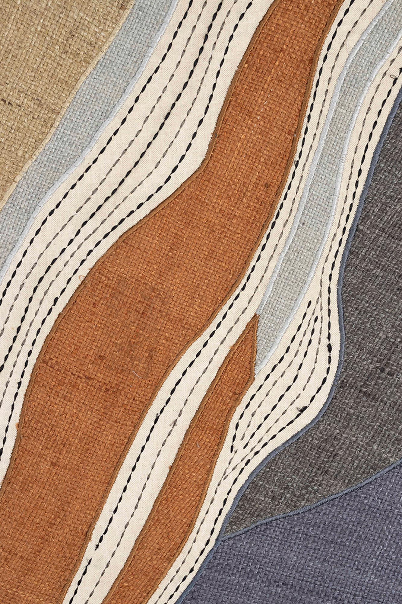 Verleihen Sie Ihrem Raum mit der Wall Art Move von Zuiver einen Hauch von Eleganz. Kunstvolle Gestaltung aus Mangoholz und MDF.