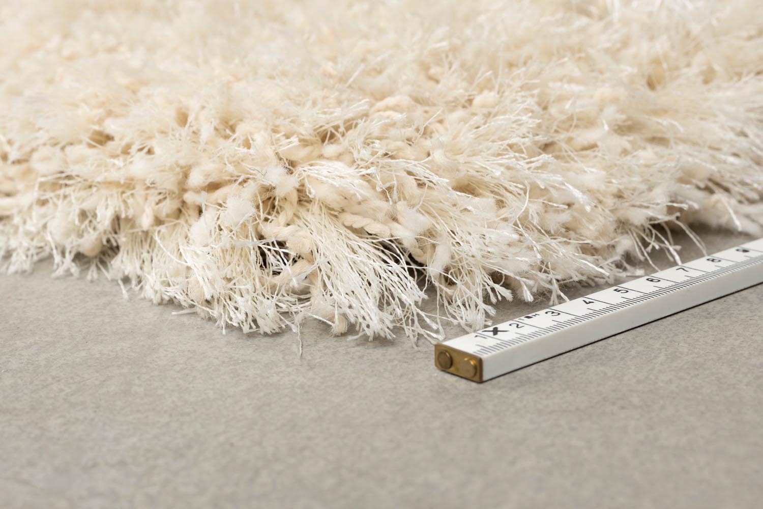 Eleganter Curly Teppich 200x290 von Zuiver für zeitlose Eleganz.