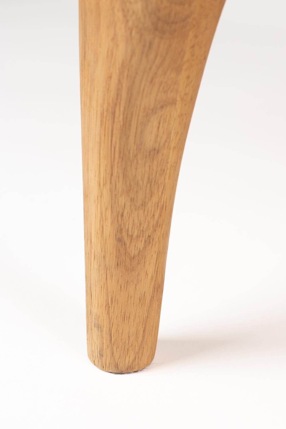 Elegantes 2er Set aus Gummibaumholz, inspiriert von Naturformen, handgefertigt in Vietnam.