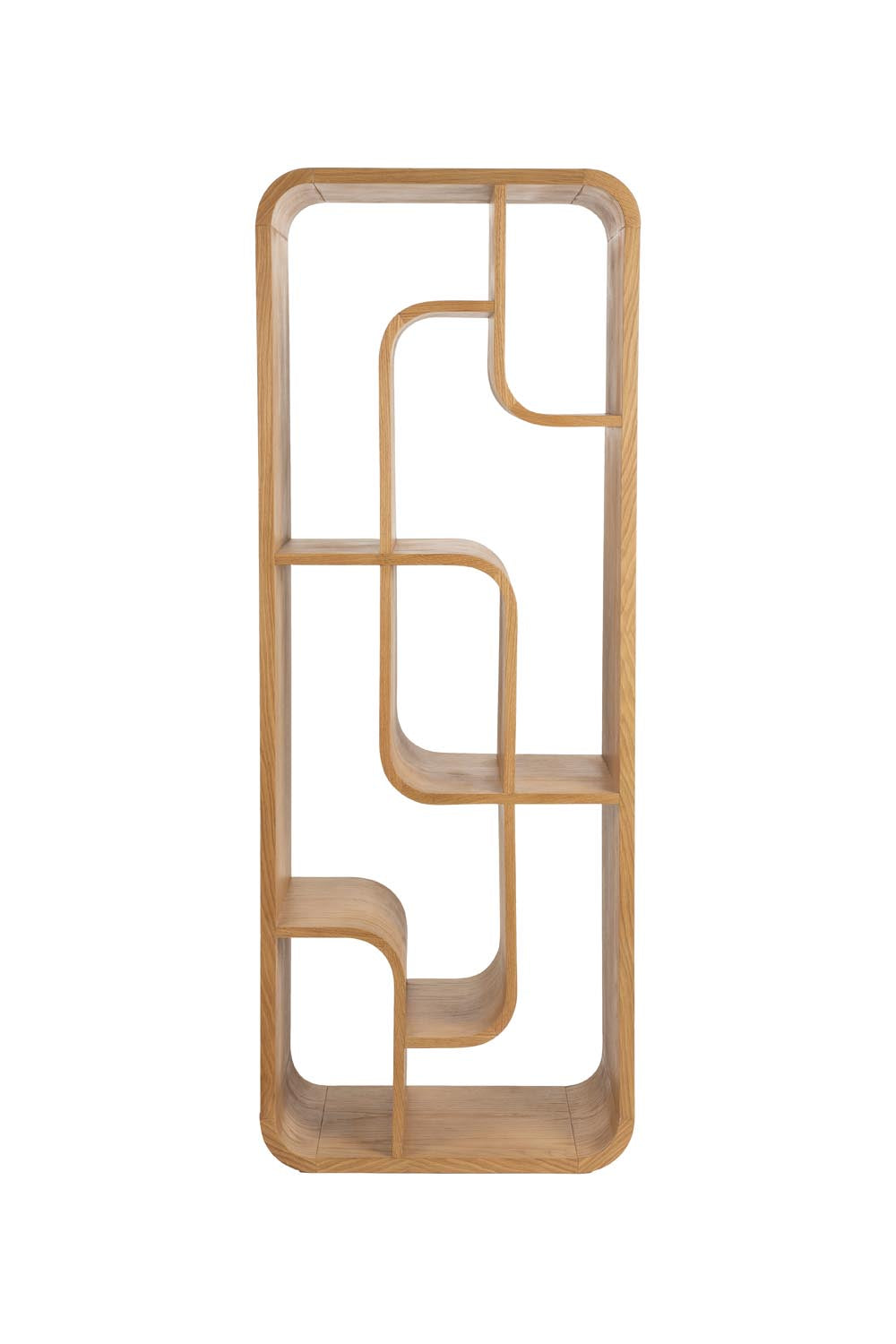 Der Seven Schrank Natur von Zuiver besticht durch sein einzigartiges Holzdesign mit sieben Bögen, vielseitig dekorierbar.