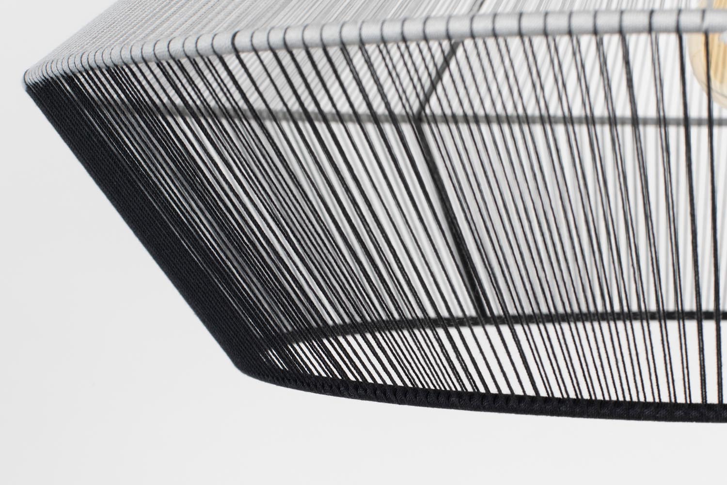 Fairy Pendelleuchte von Zuiver: Modernes Design trifft auf Magie.