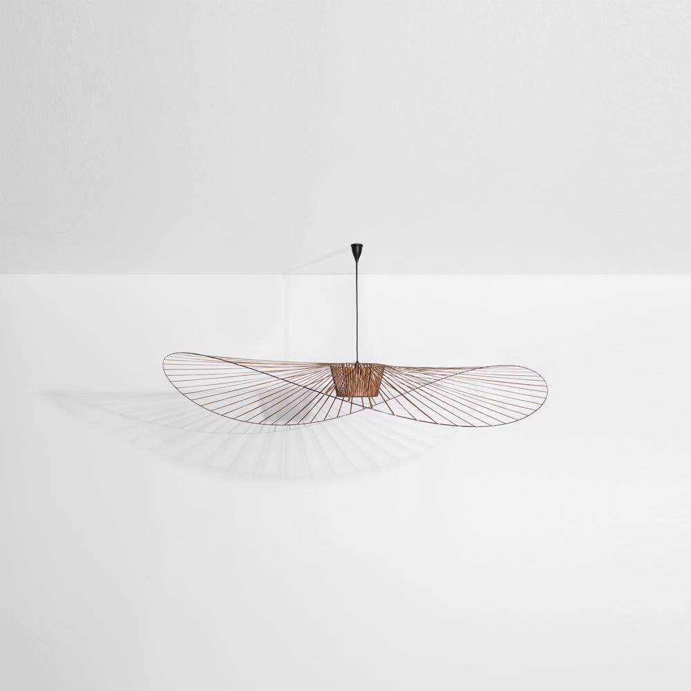 Vertigo Pendelleuchte: Luftig-leichte Eleganz für moderne Innenräume.