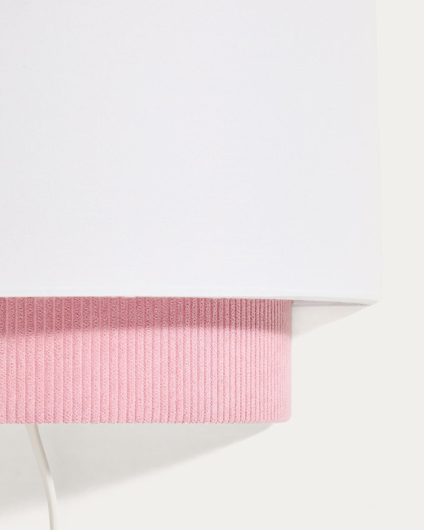 Wandleuchte Bianella aus Baumwolle und rosafarbenem Cord, Ø 40 cm in Rosa präsentiert im Onlineshop von KAQTU Design AG. Wandleuchte ist von Kave Home