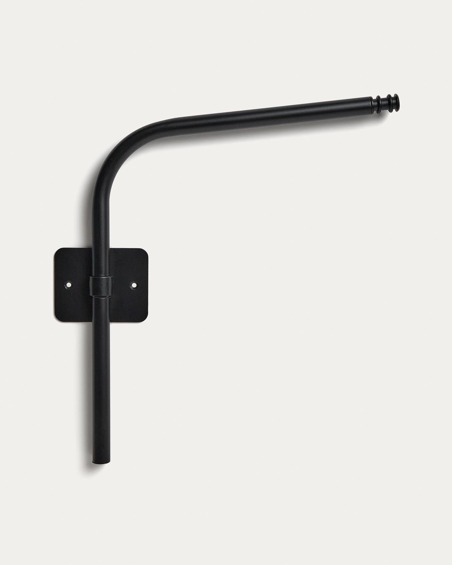 Wandhalterung für tragbare Lampen Nali aus schwarz lackiertem Metall in Schwarz präsentiert im Onlineshop von KAQTU Design AG. Leuchtenzubehör ist von Kave Home