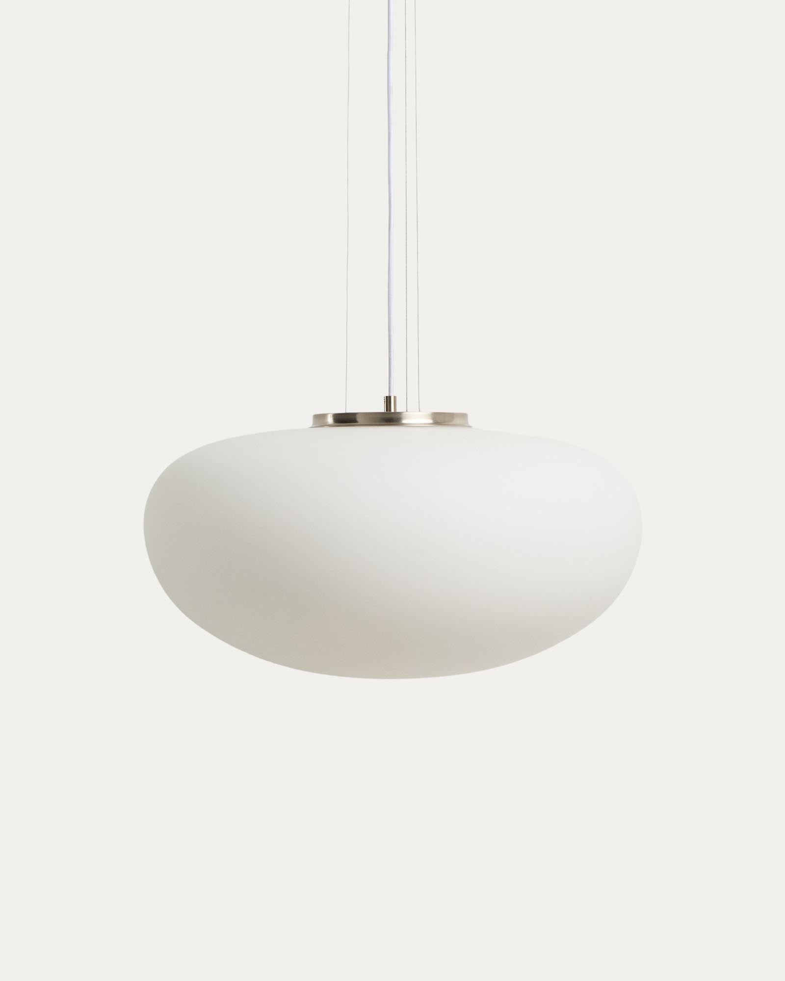 Deckenleuchte Ardali aus Rauchglas und Stahl mit gebürstetem Finish Ø 50 cm in Weiss präsentiert im Onlineshop von KAQTU Design AG. Deckenleuchte ist von Kave Home