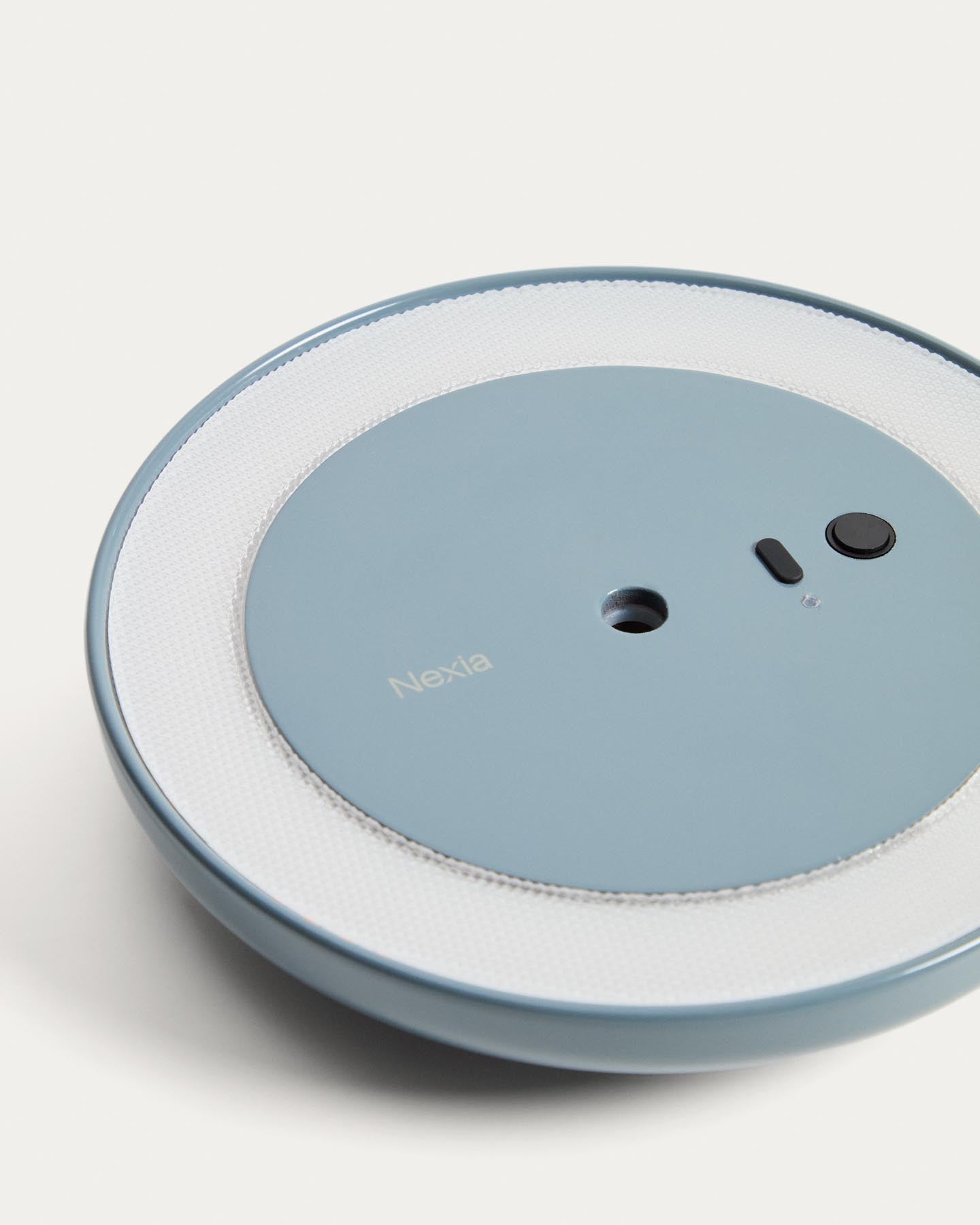 Tragbare Deckenleuchte Porte aus blauem Aluminium, Ø 16 cm in Blau präsentiert im Onlineshop von KAQTU Design AG. Lampenschirm ist von Kave Home