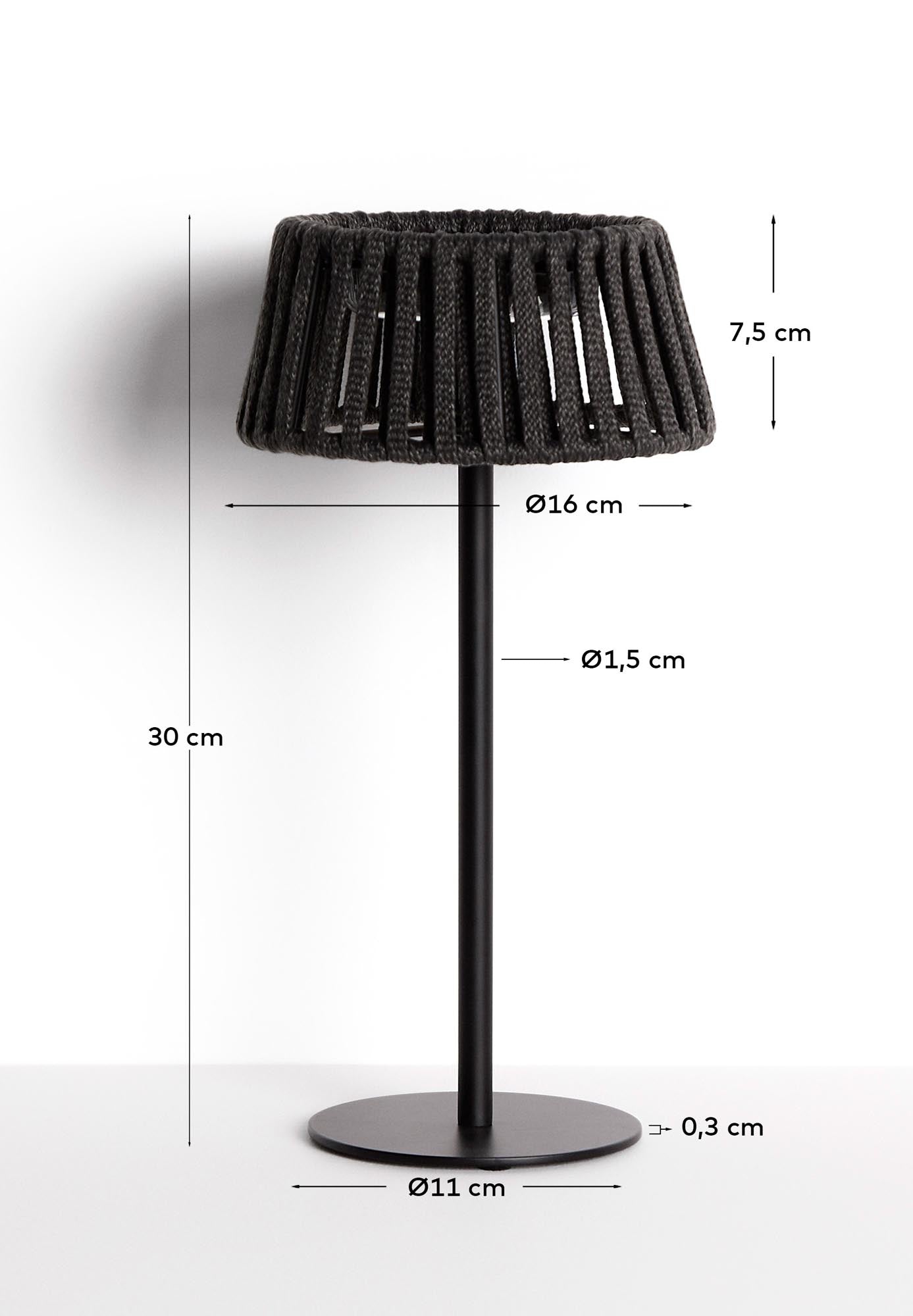 Stilvolle Solar-Tischlampe Aldet für den Außenbereich, gefertigt aus flexiblem Seil und stabilem Metallfuß, perfekt für stimmungsvolle Gartenbeleuchtung.