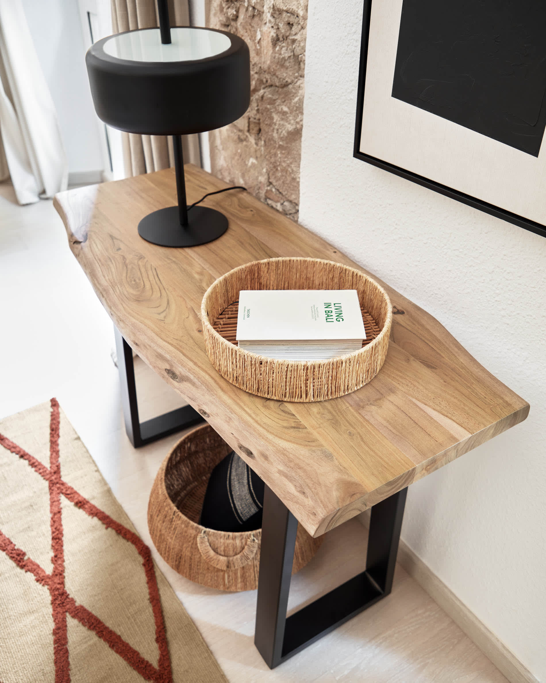 Hochwertiger Marja Vorhang aus Baumwolle und Leinen in strahlendem Weiß, 140 x 270 cm. Ideal für stilvolle Raumgestaltung und Lichtfilterung.