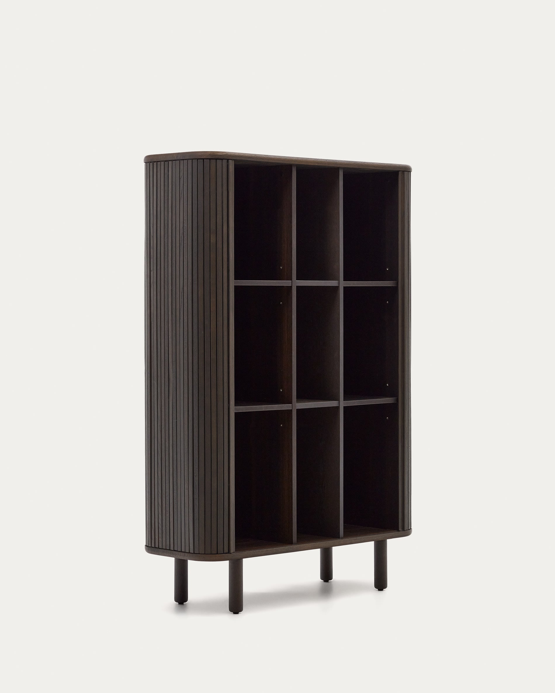 Elegantes Highboard aus Eschenfurnier mit dunklem Finish, 2 Türen, 110x160 cm, ideal für stilvolle und moderne Inneneinrichtungen.