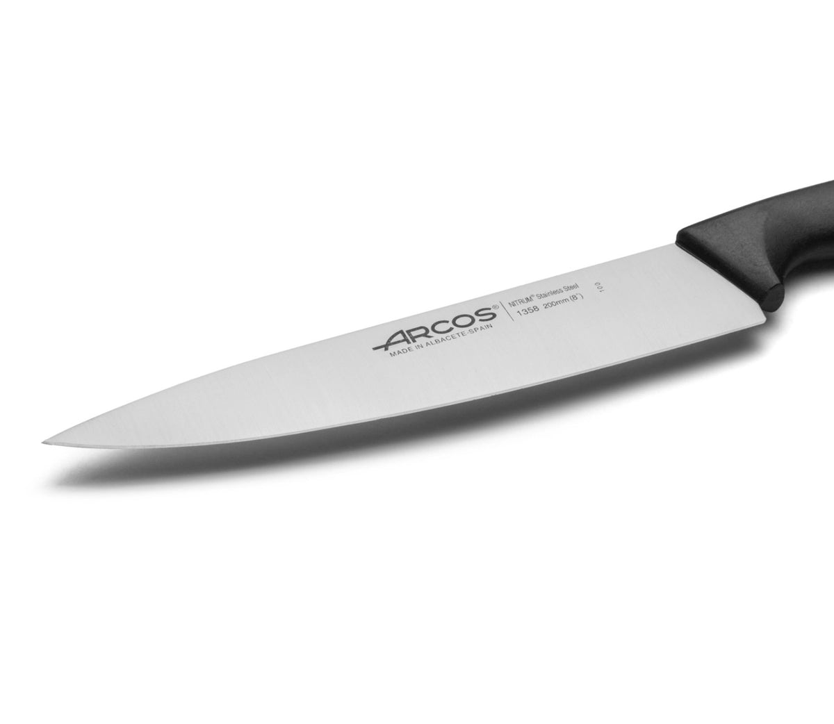 Niza Kochmesser mit Kunststoffgriff Klinge 20cm in Schwarz präsentiert im Onlineshop von KAQTU Design AG. Küchenmesser ist von Arcos
