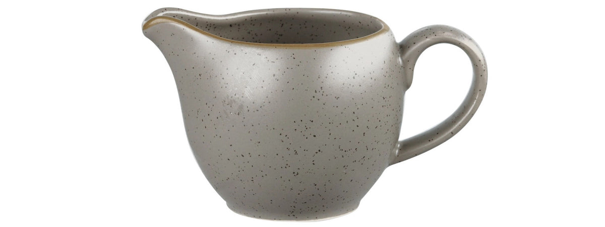 Stonecast Peppercorn Grey Cremier 11.7cl in Silber präsentiert im Onlineshop von KAQTU Design AG. Kanne ist von Churchill