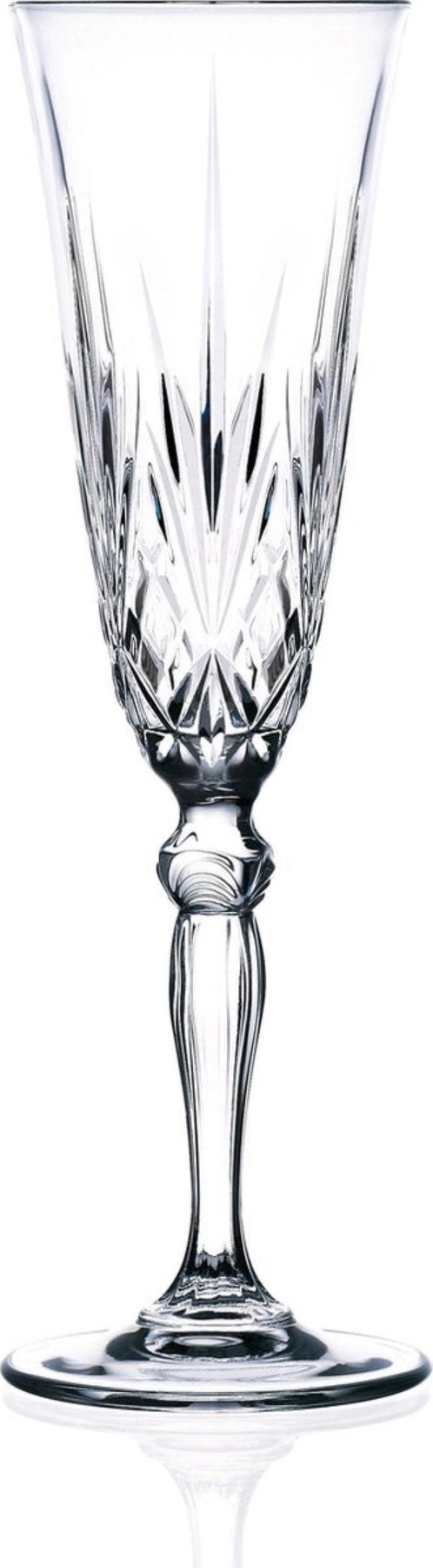 6er Set Melodia Flute von RCR aus transparentem Glas, schlanke Champagnergläser mit 16cl Fassungsvermögen, Ø7.0 H22.2 cm, auf hellem Hintergrund.