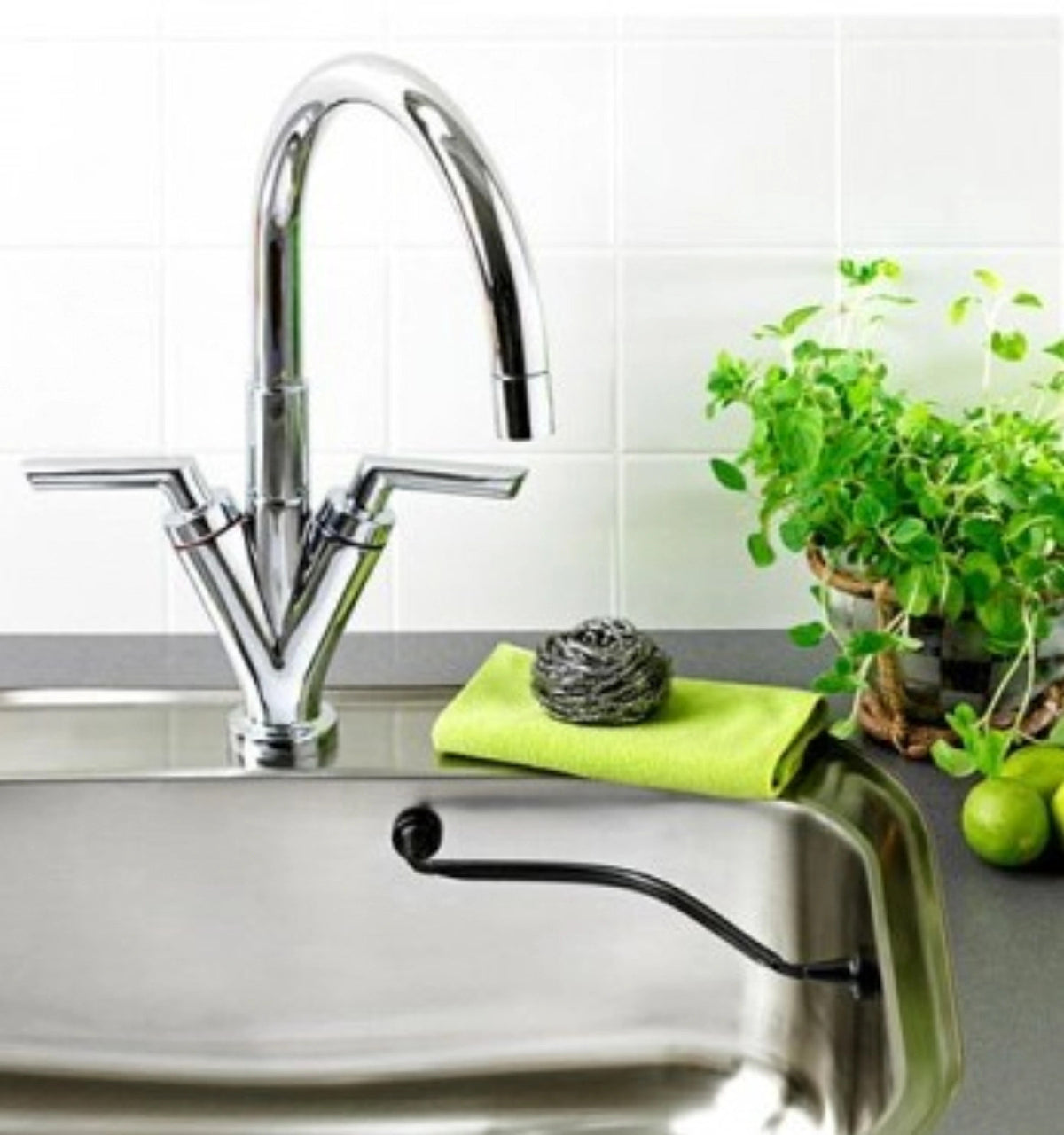Magnetleiste flexibel schwarz 23cm in Schwarz präsentiert im Onlineshop von KAQTU Design AG. Küchenhelfer ist von ByMagnet REENBERGS Aps