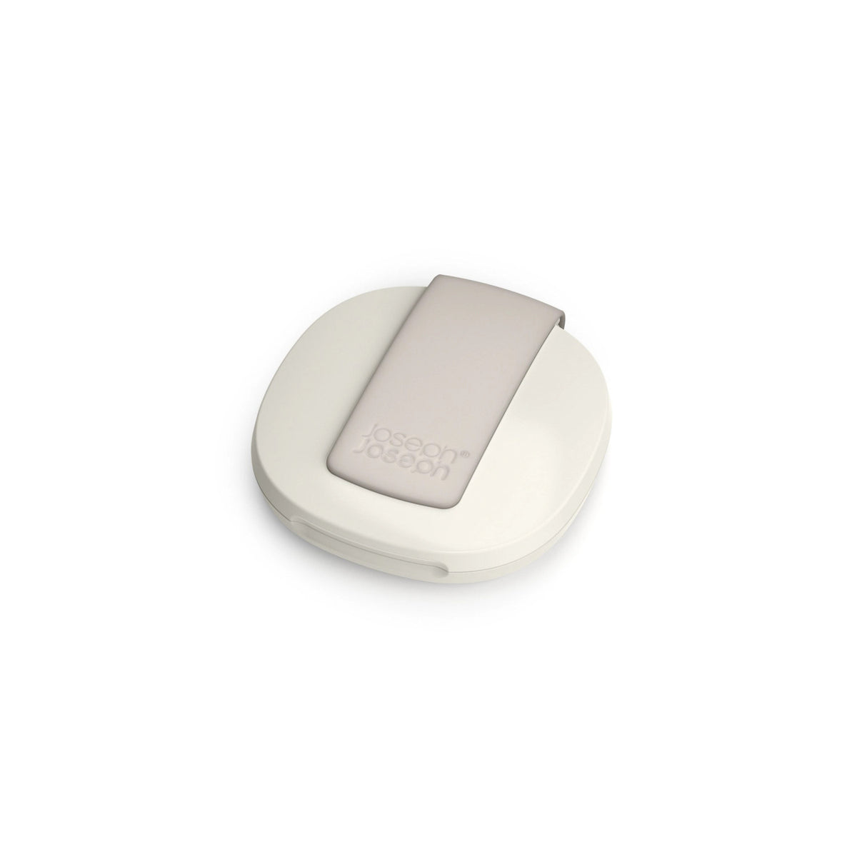 Viva kompakter Vergrösserungsspiegel in Beige präsentiert im Onlineshop von KAQTU Design AG. Pflege ist von Joseph Joseph