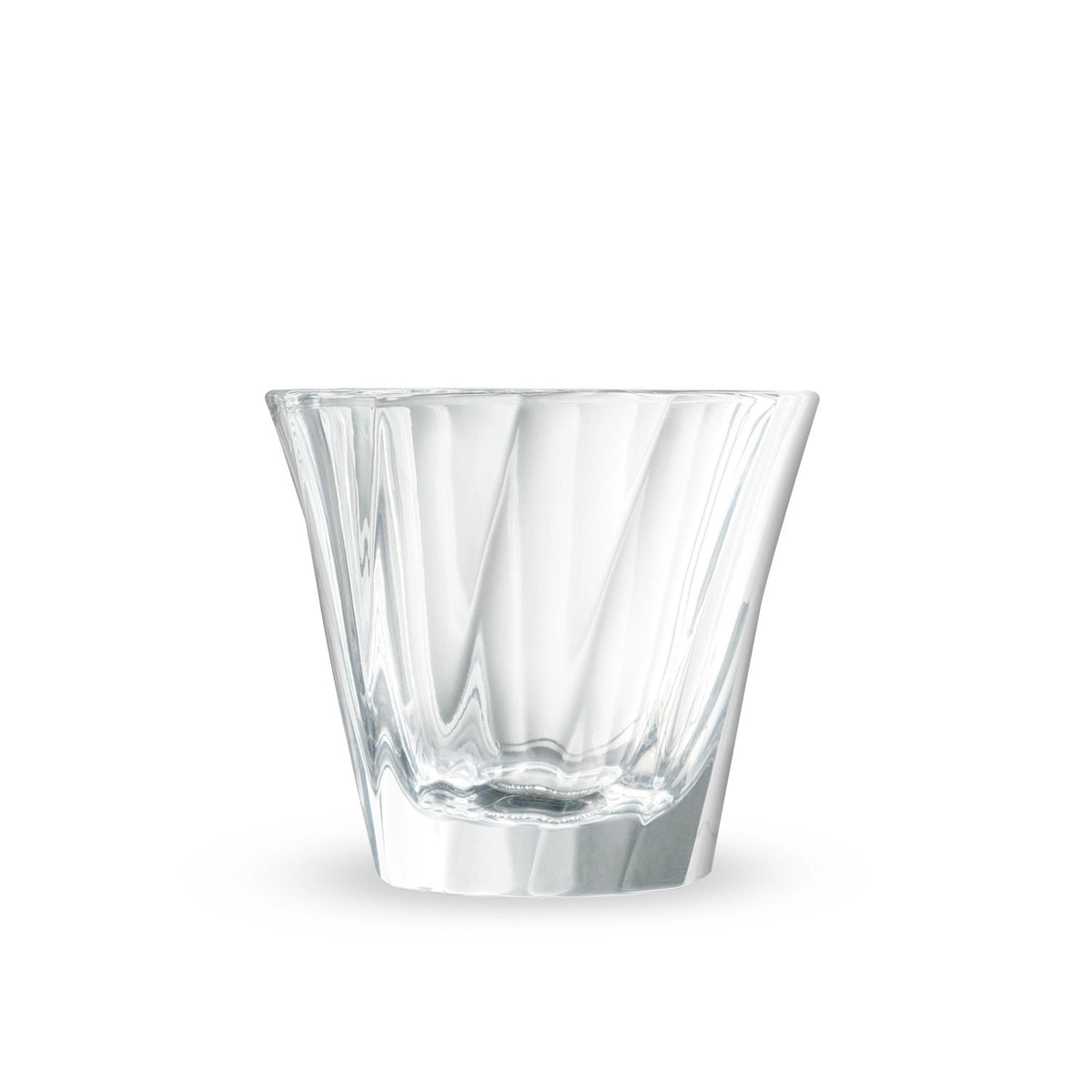 Twisted Cortado Glas klar , Urban Glass in Transparent präsentiert im Onlineshop von KAQTU Design AG. Tasse ist von Loveramics