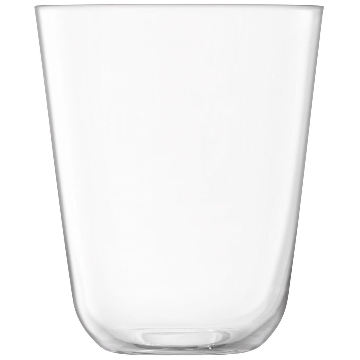 Vier transparente Trinkgläser der Arc Serie von LSA aus Kalknatronglas mit abgerundetem Boden und verjüngtem Profil, 380 ml Fassungsvermögen.
